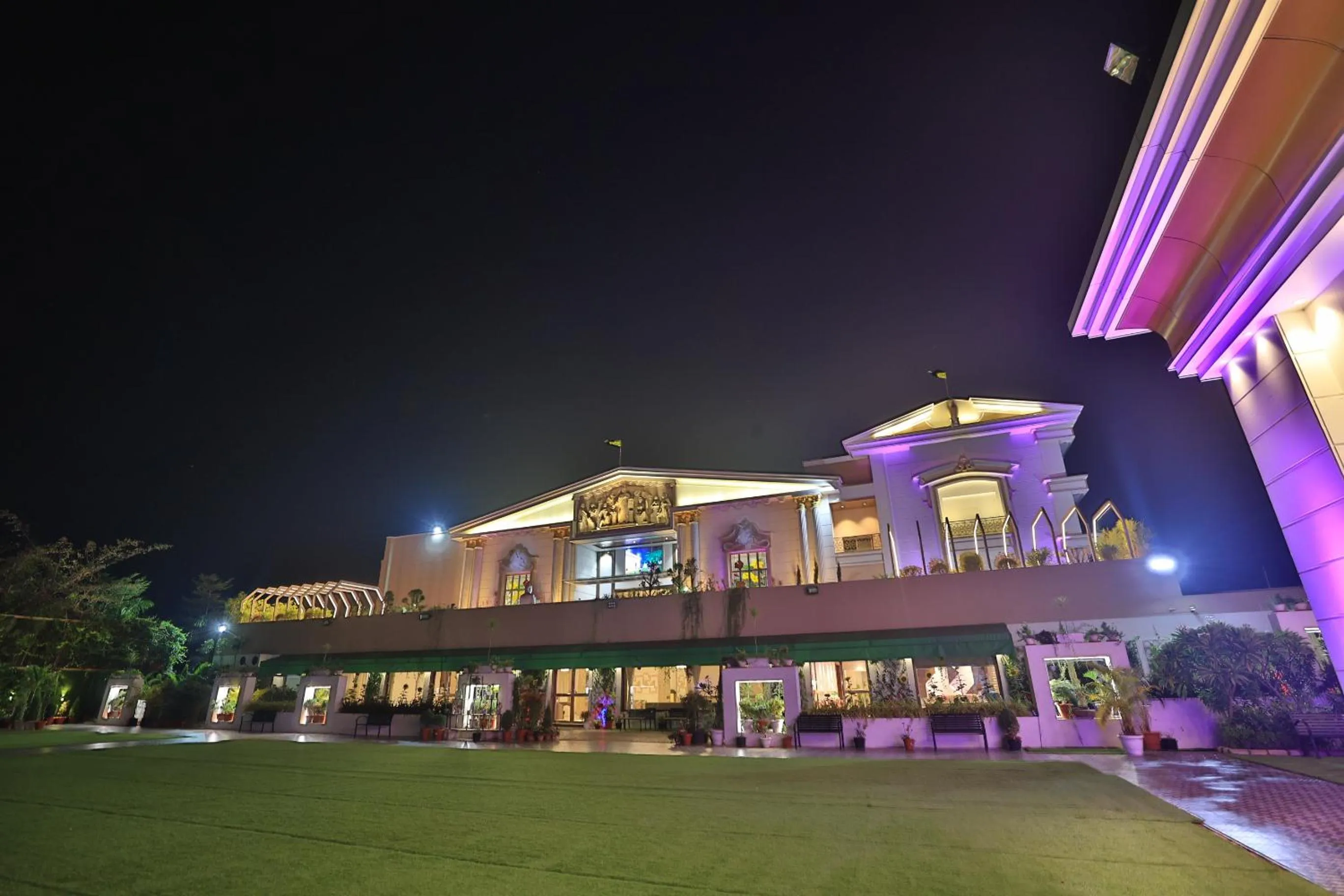 Property building in HOTEL CRYSTAL CROWN