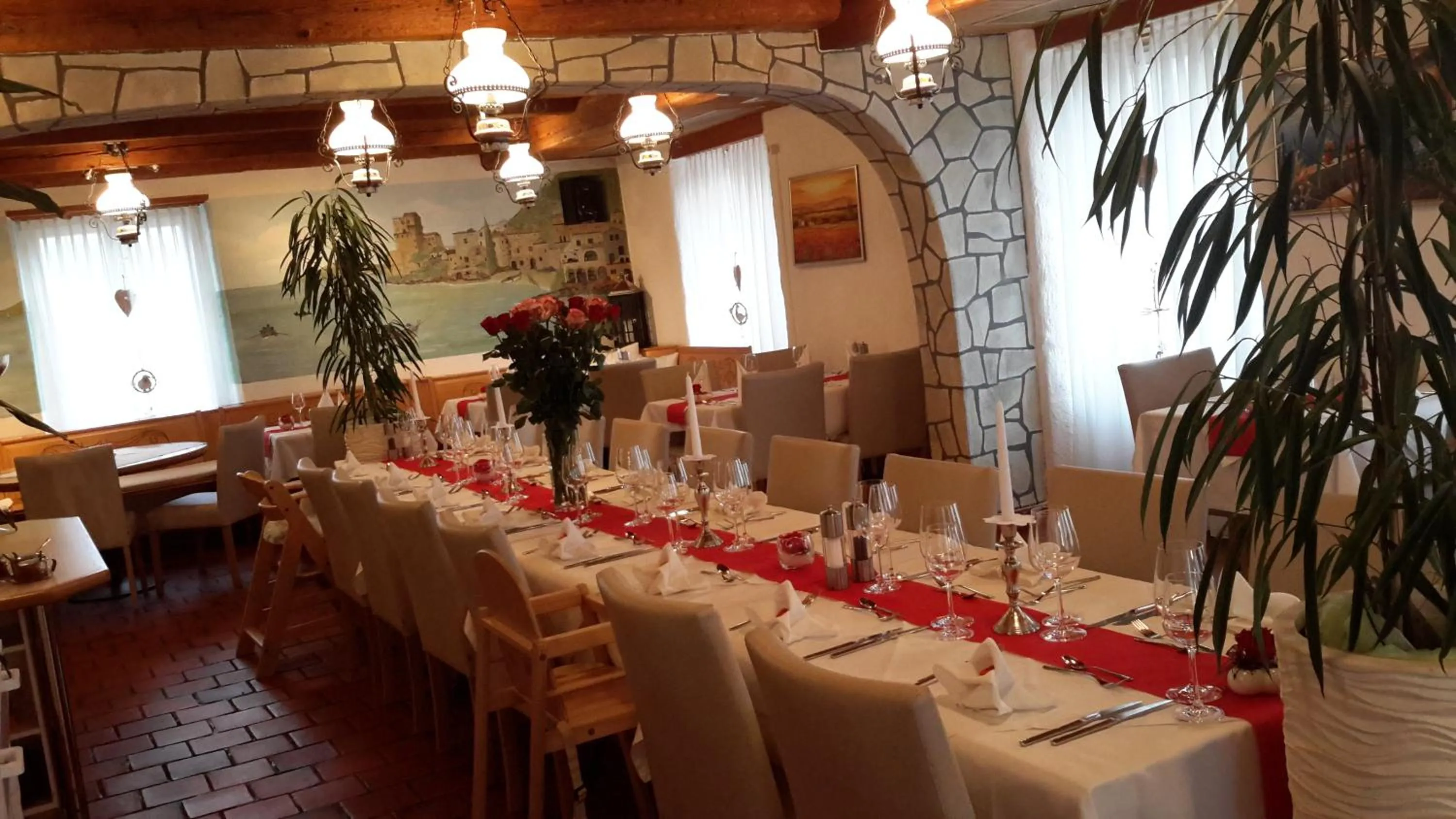 Restaurant/places to eat in Hotel Sternen