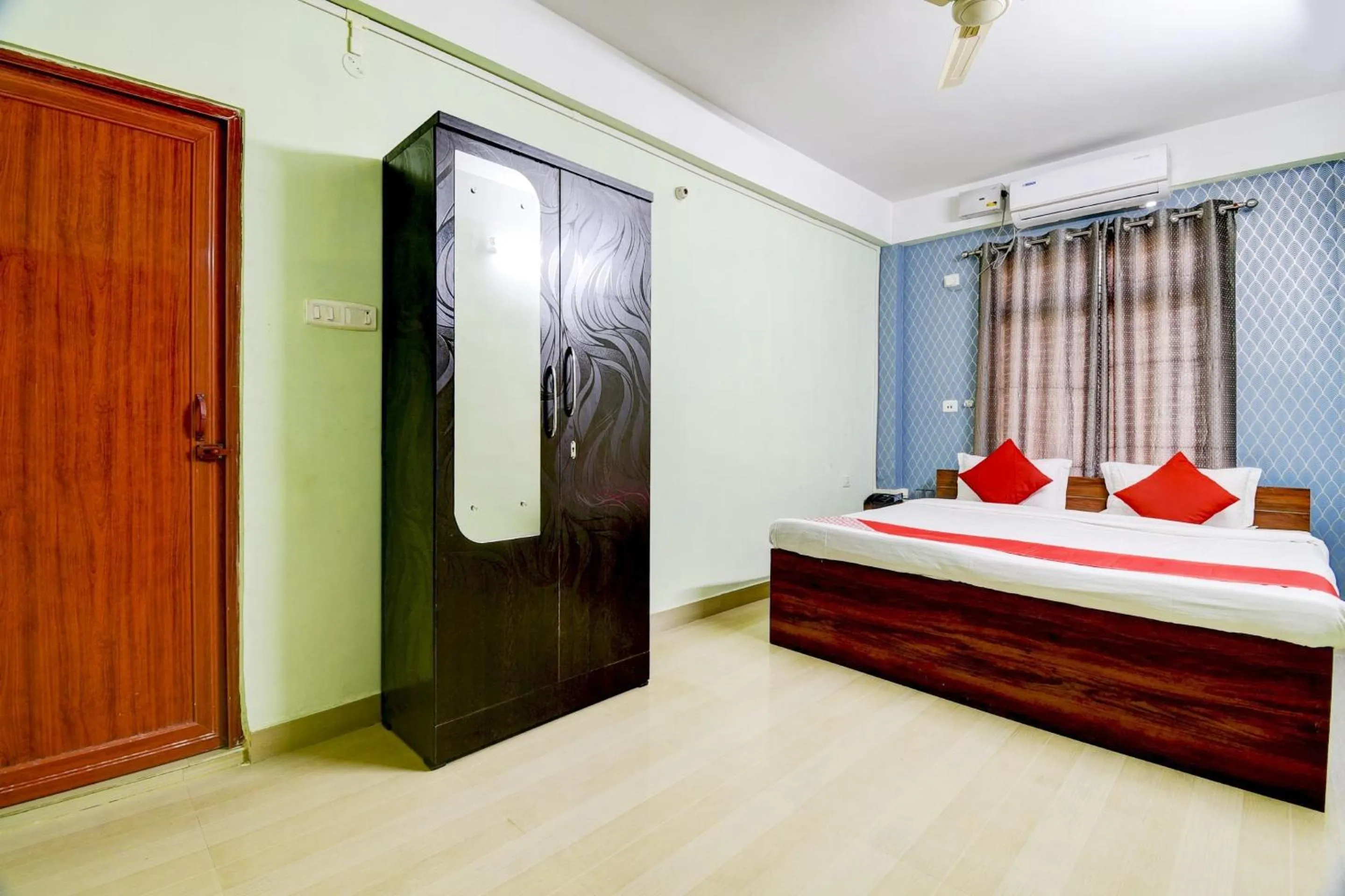 Bedroom, Bed in Hotel O The Dove Villa