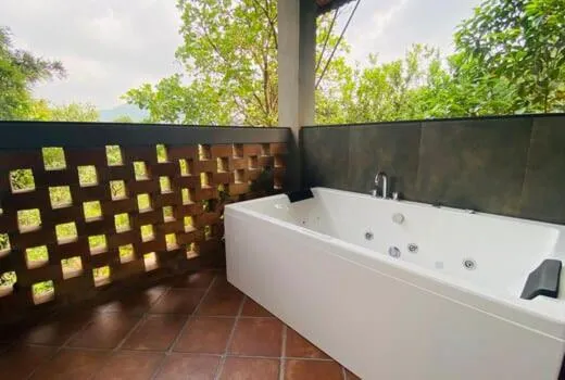 Bath in BARSATI Ranches