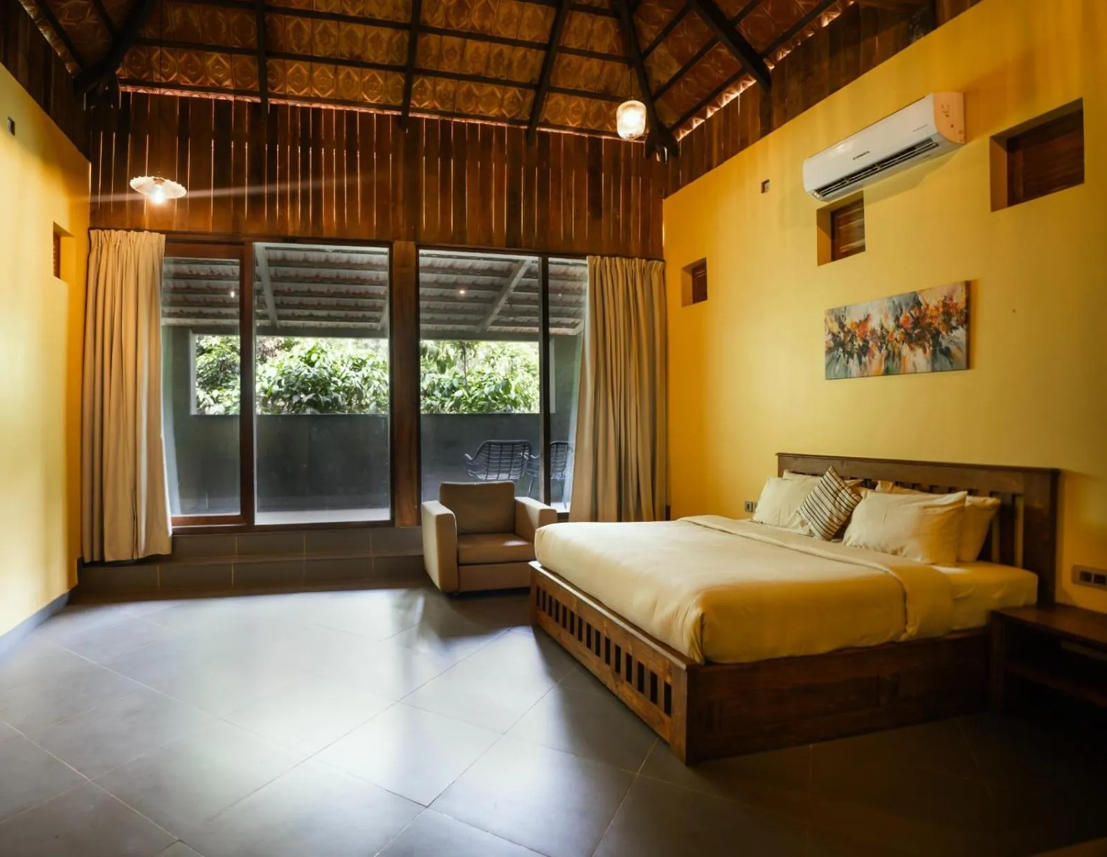 Bed in BARSATI Ranches