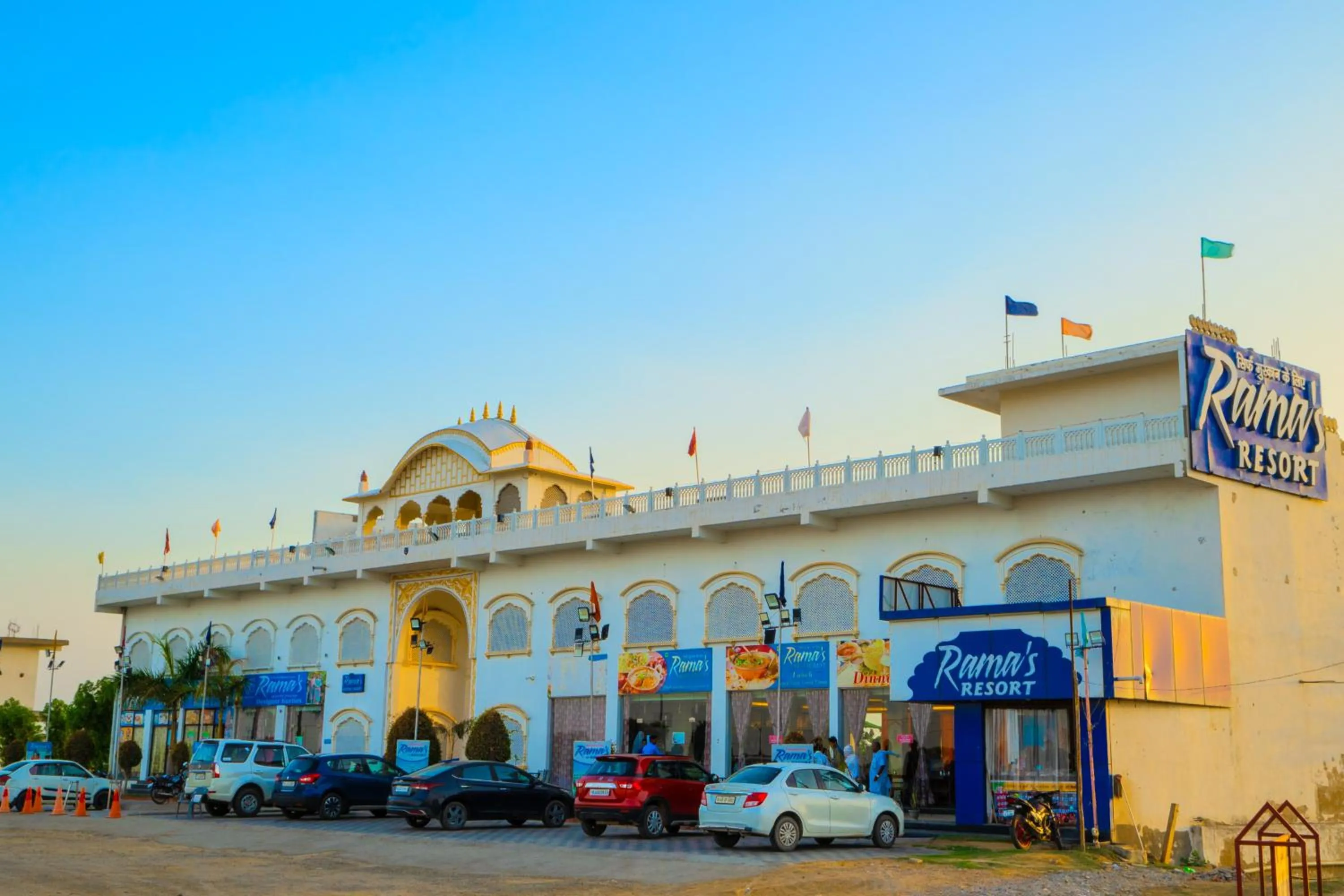 Facade/entrance in Ramas Resort