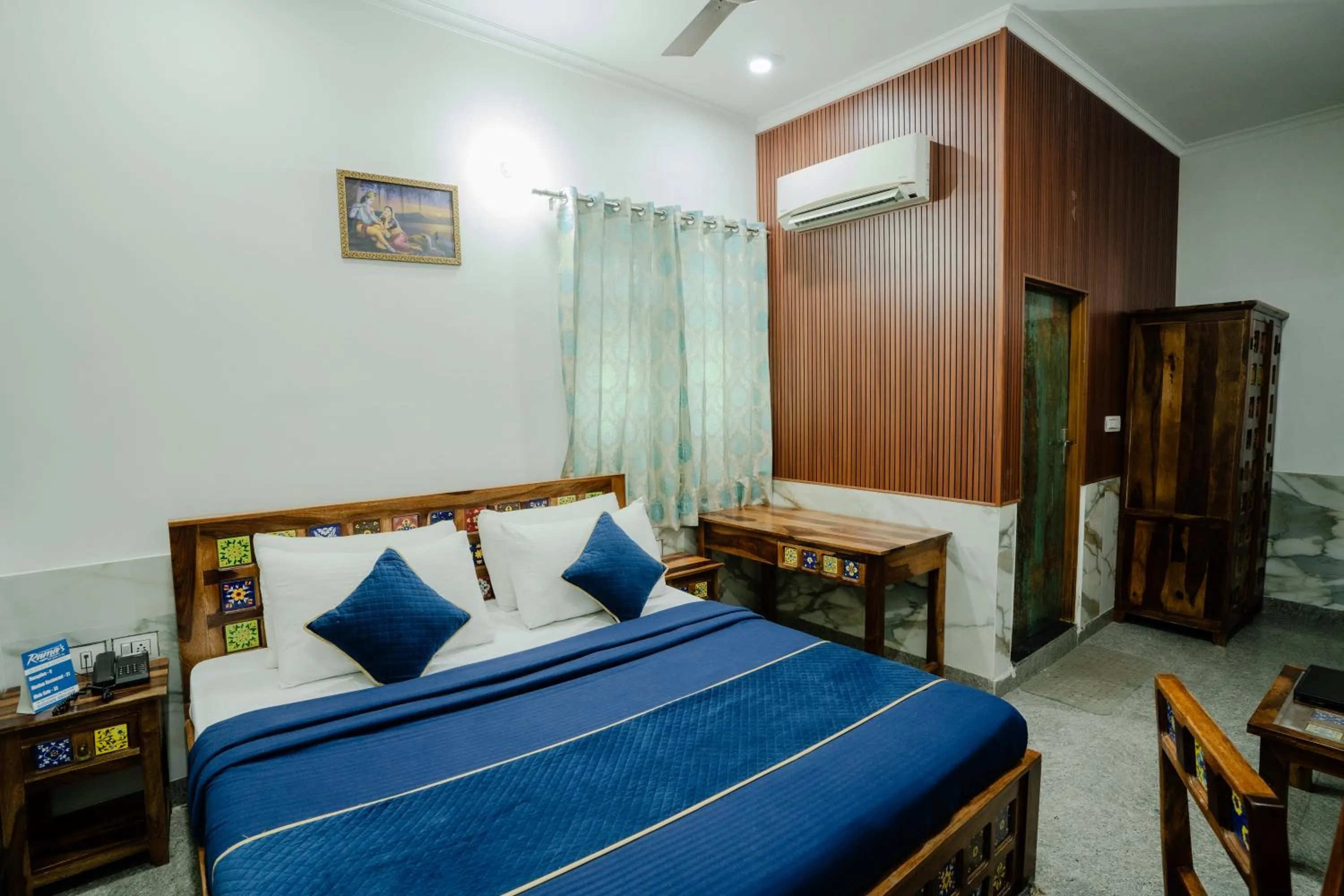 Photo of the whole room, Bed in Ramas Resort