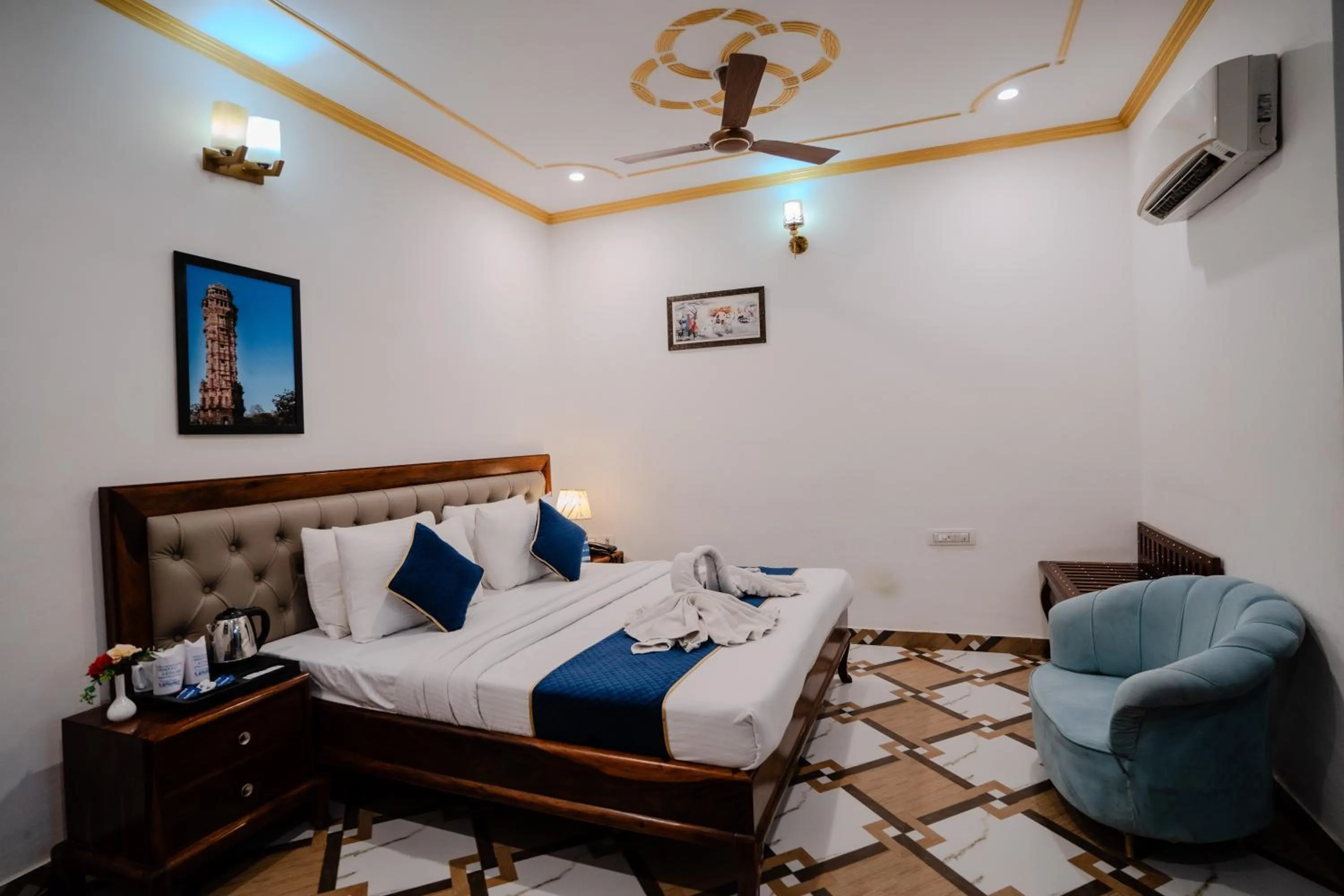 Photo of the whole room, Bed in Ramas Resort