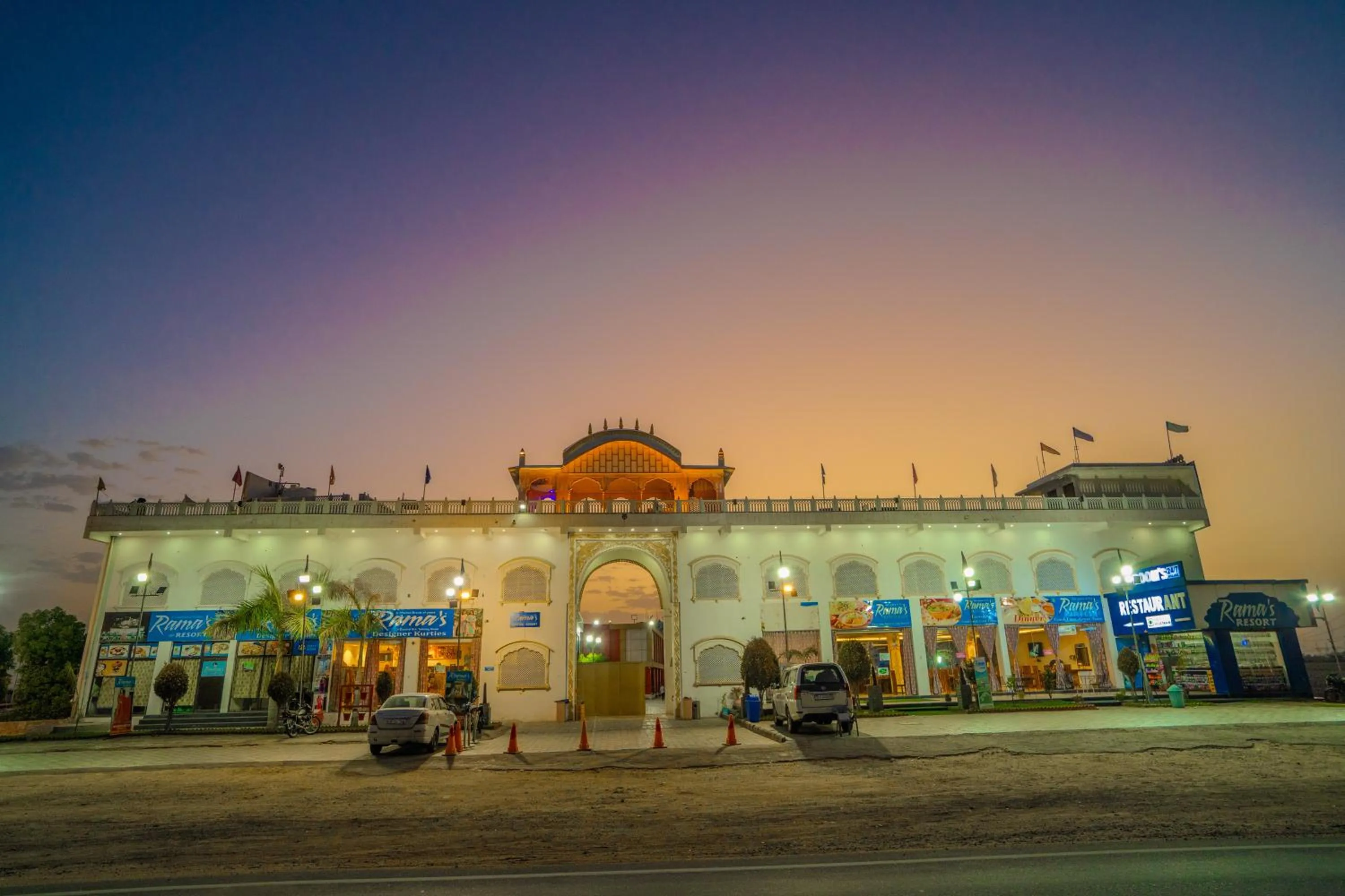 Facade/entrance in Ramas Resort