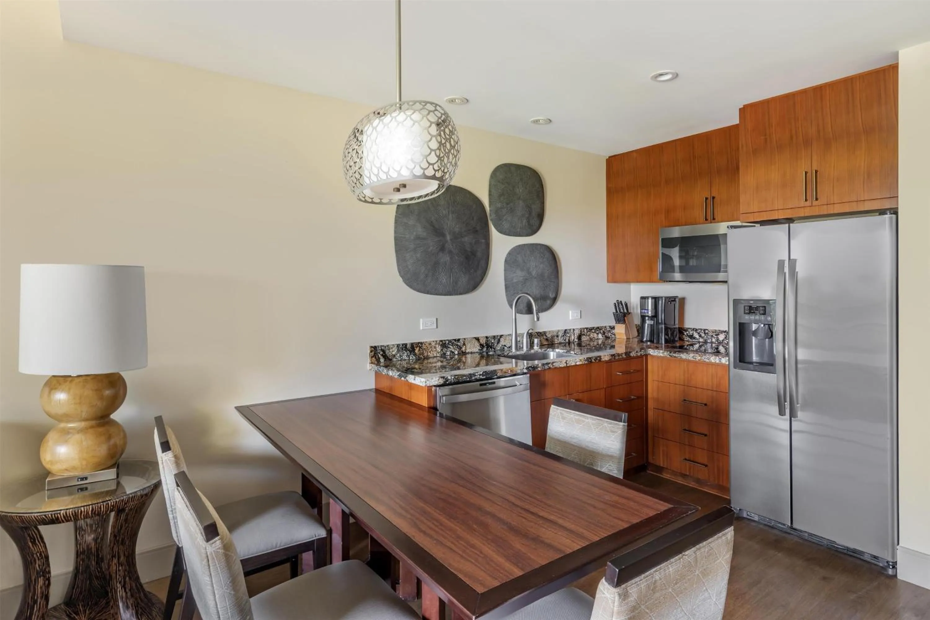 Kitchen or kitchenette in Hilton Grand Vacations Club Kings Land Waikoloa