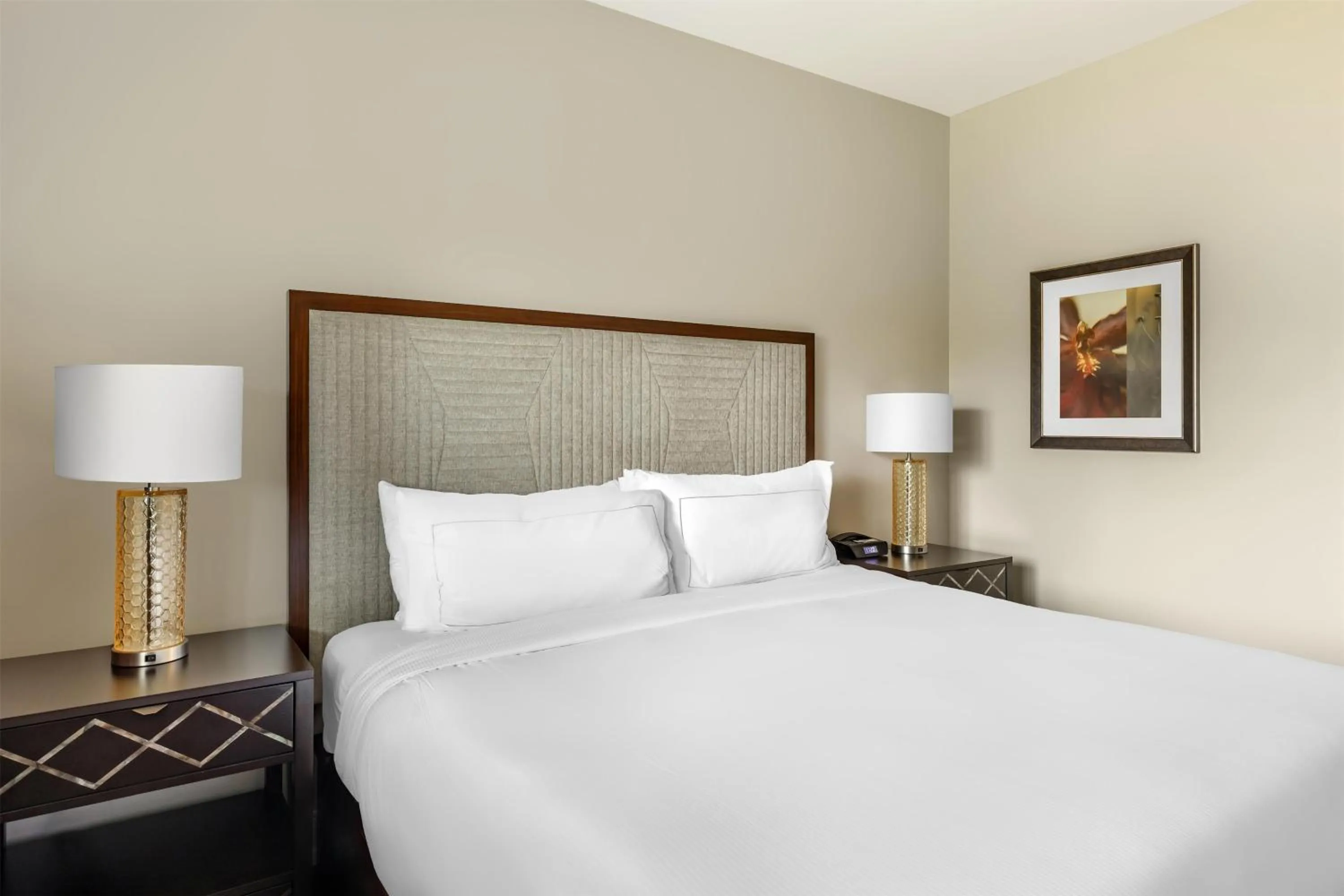 Bed in Hilton Grand Vacations Club Kings Land Waikoloa