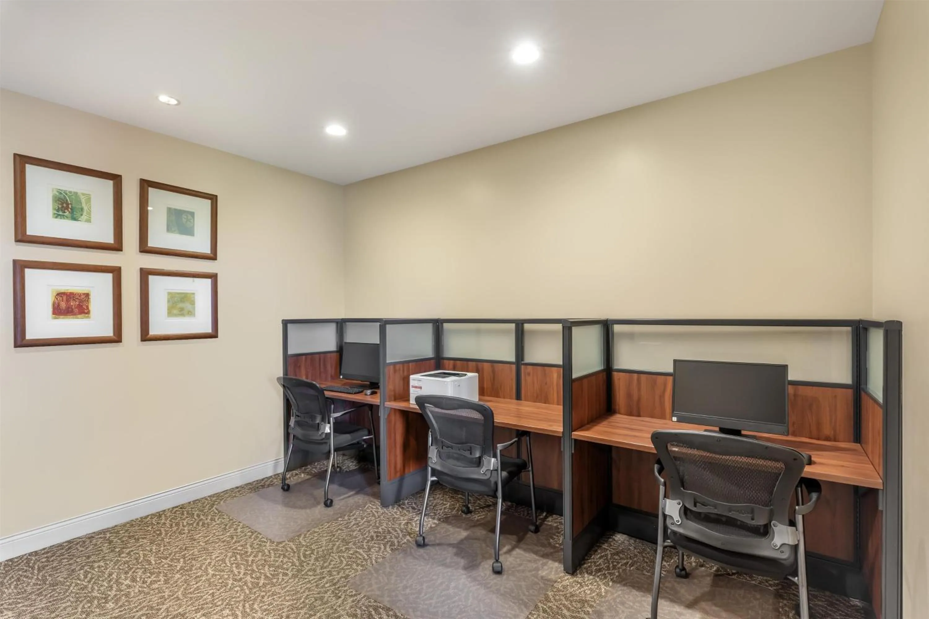 Business facilities in Hilton Grand Vacations Club Kings Land Waikoloa