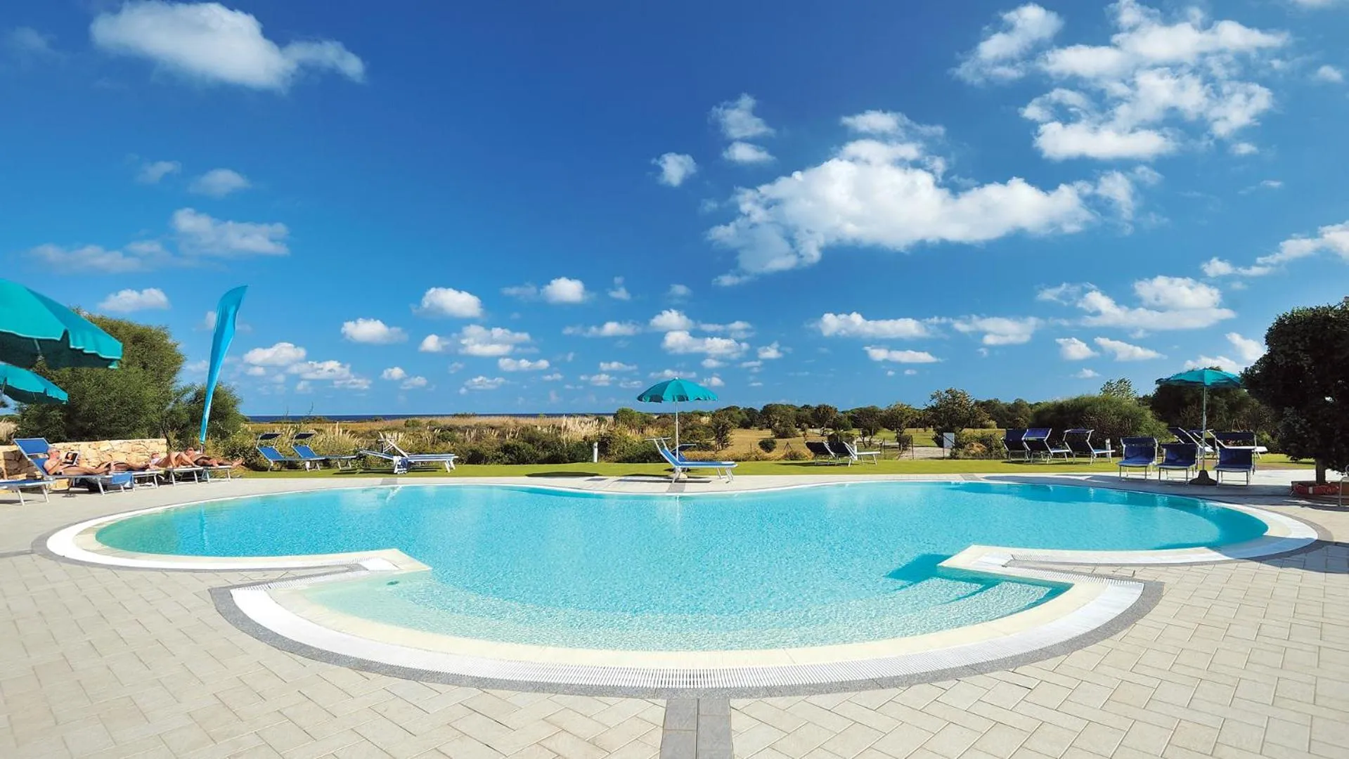 Swimming pool in SECRET VILLAGE Budoni