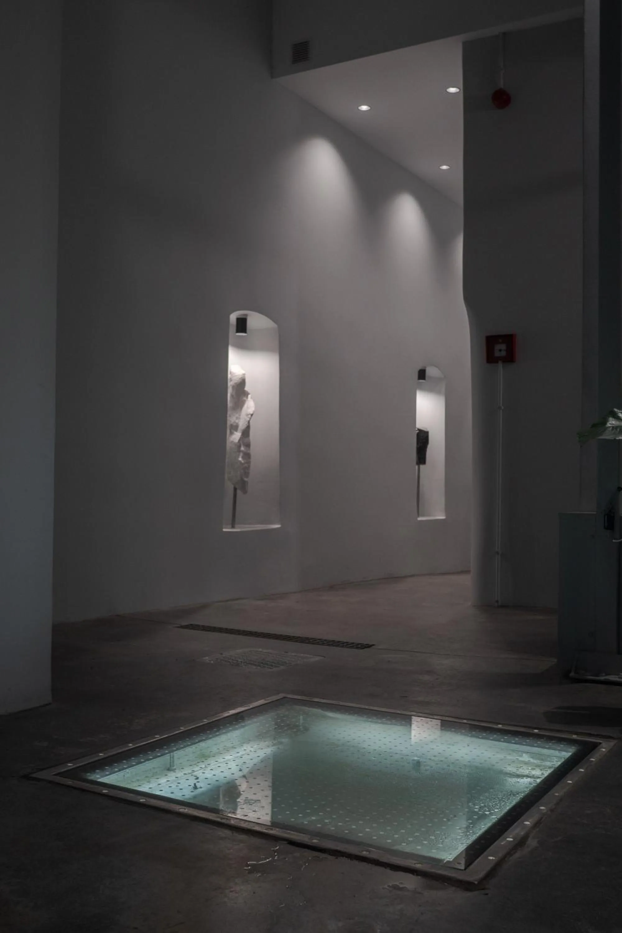 Inner courtyard view in Twin Circle Athens