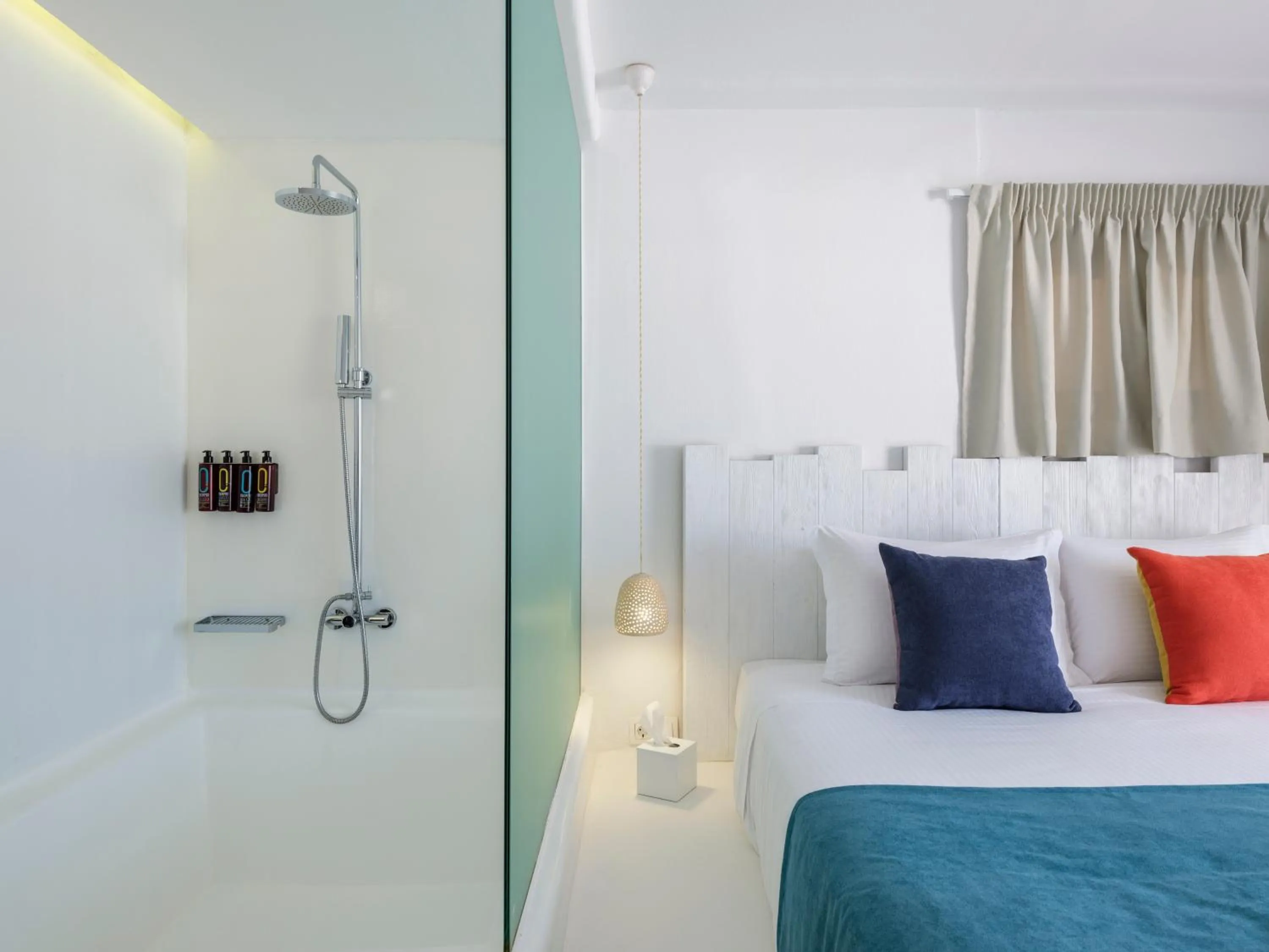 Shower, Bed in Akkadian LGBT Boutique Hotel