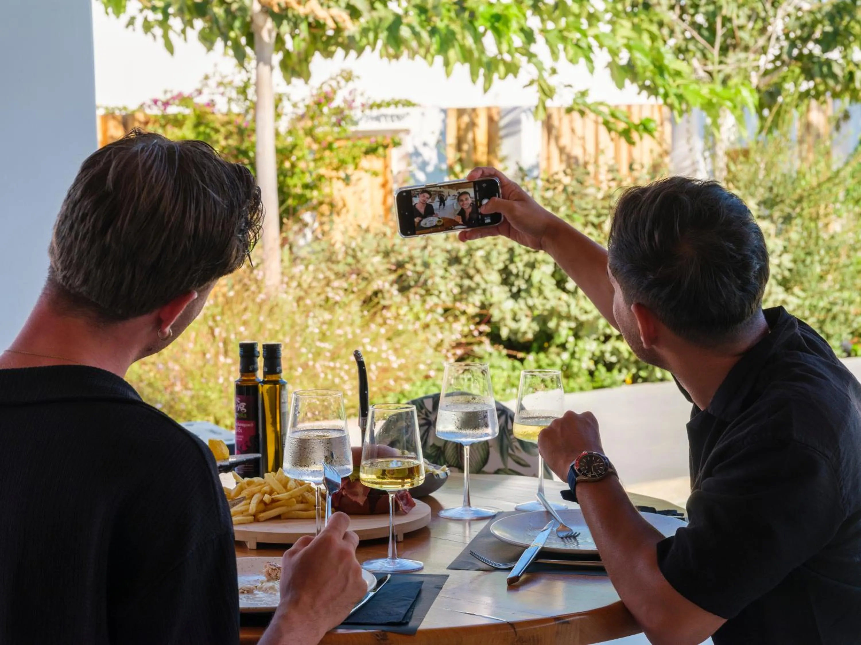 Food and drinks in Akkadian LGBT Boutique Hotel