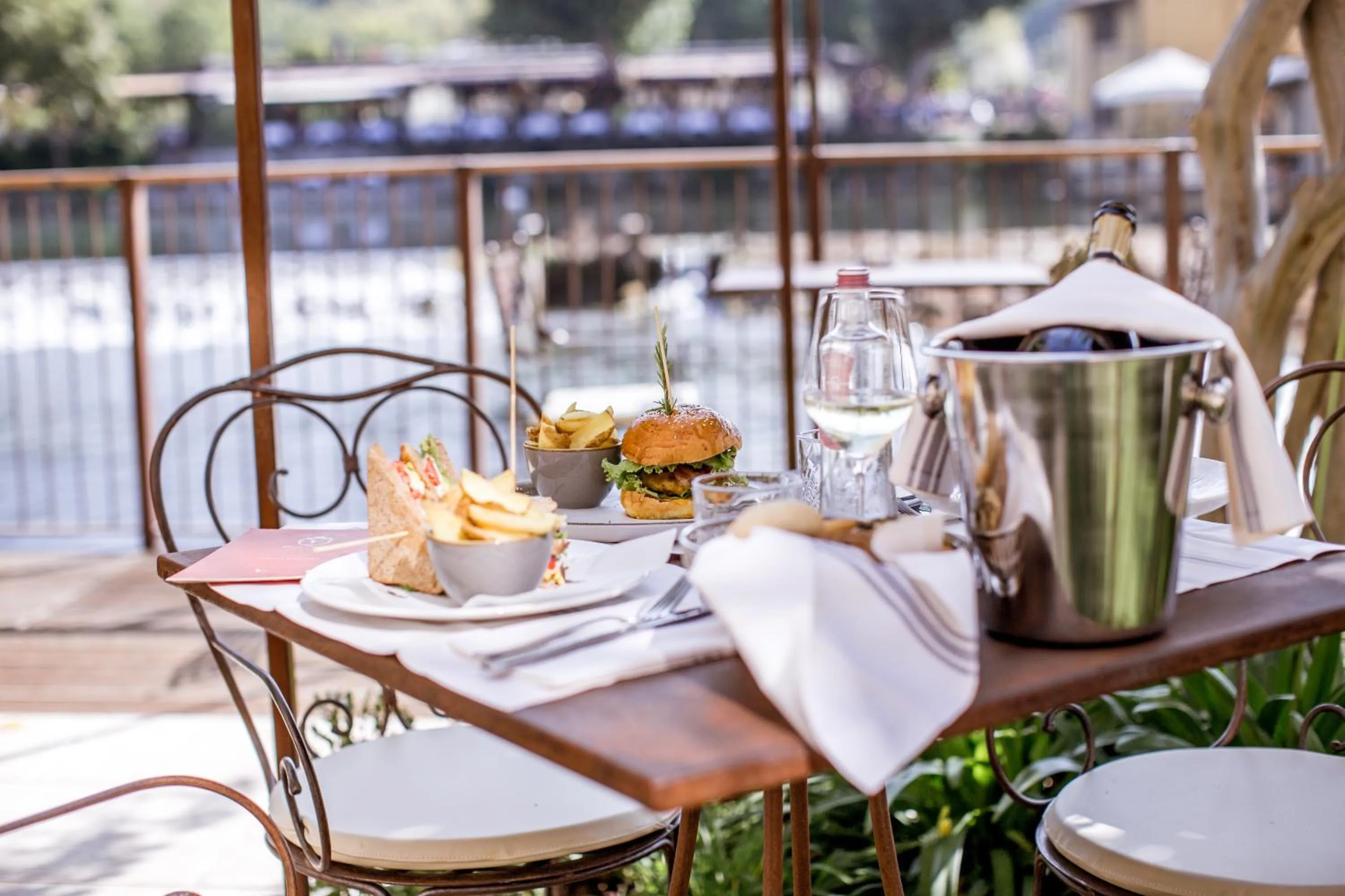 Dining area in Corte Regia Relais & Spa