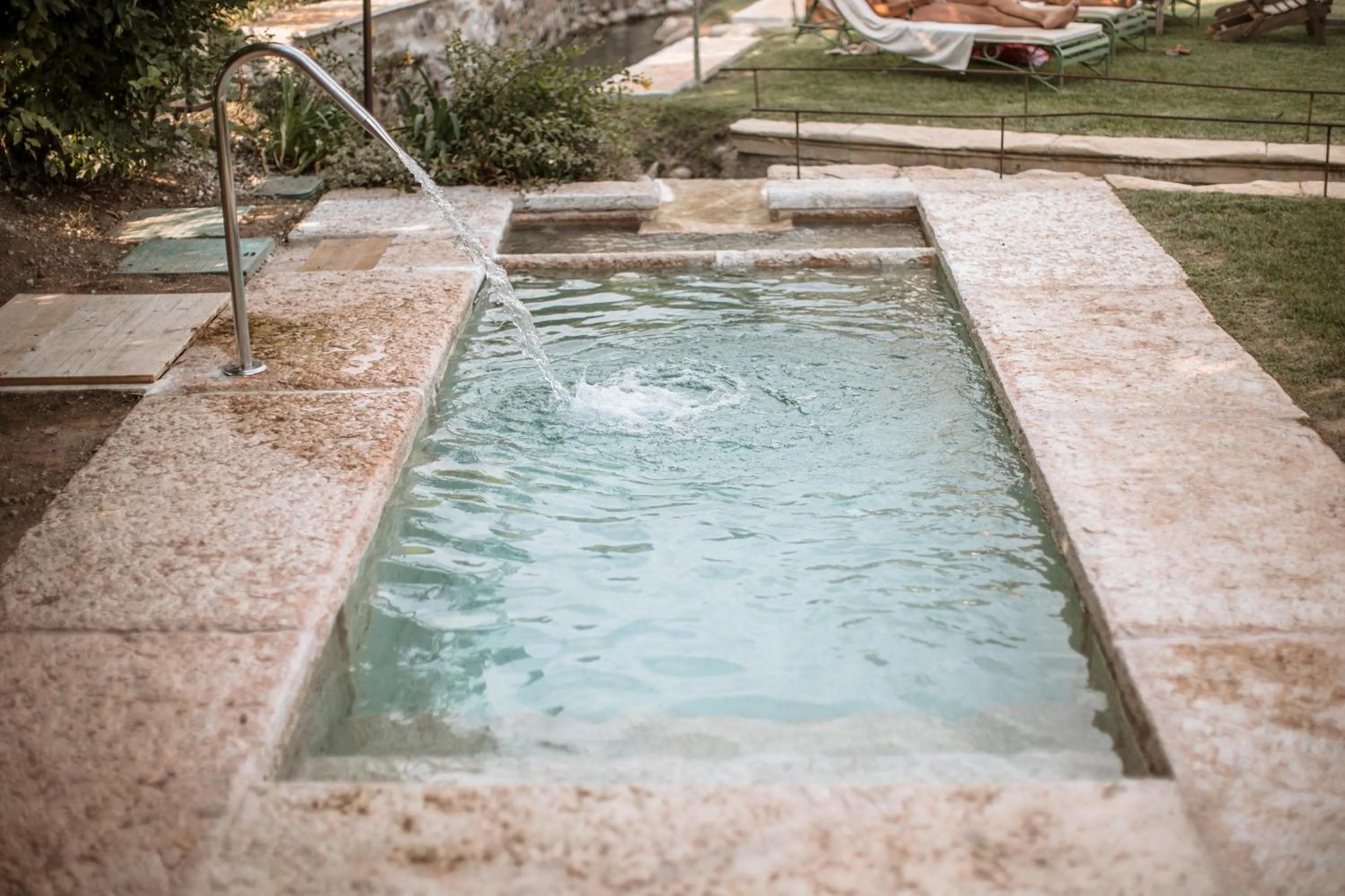Swimming pool in Corte Regia Relais & Spa