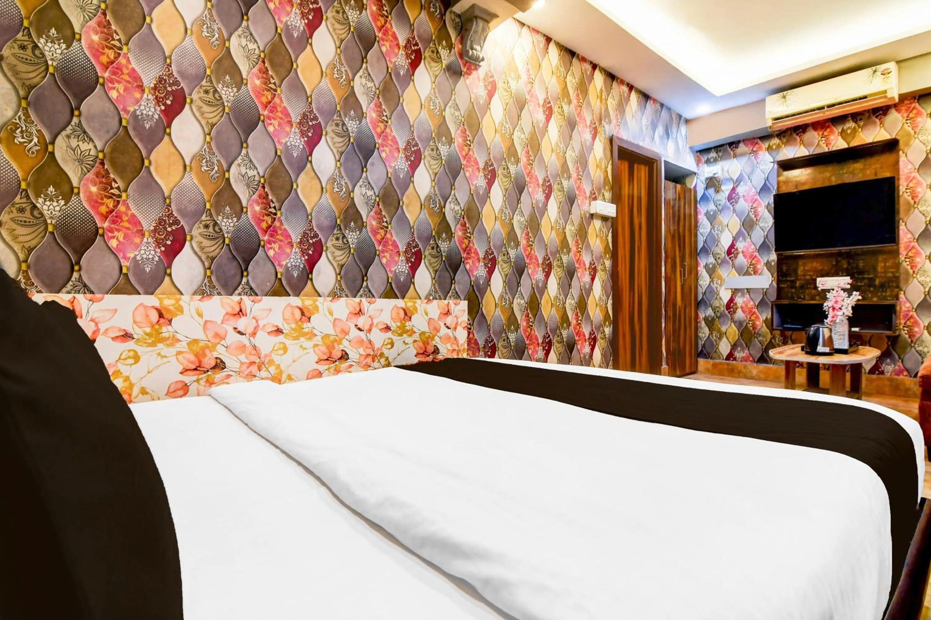 Bedroom, Bed in Collection O Circus Avenue Road Formerly Hotel Rockstar