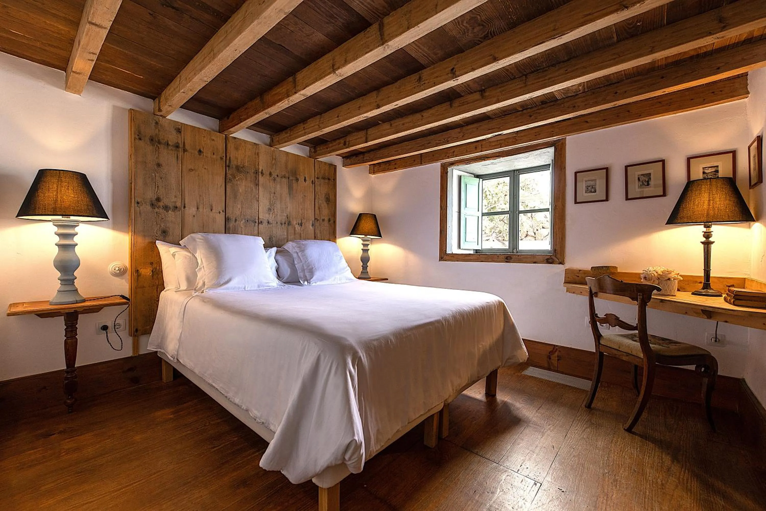 Bed in Hotel Emblemático La Casa de los Naranjos