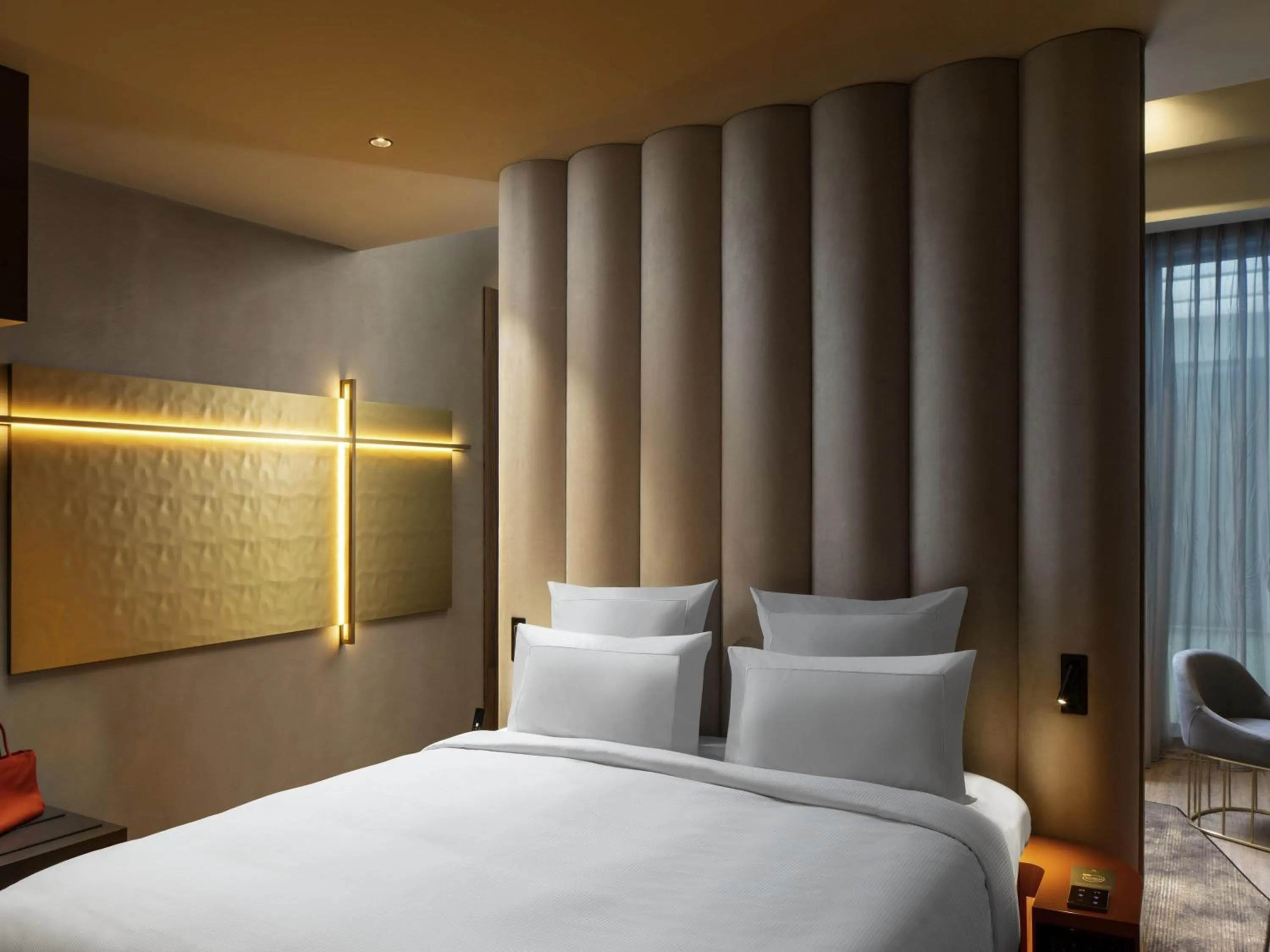 Bedroom, Bed in The Emporium Hotel Plovdiv - MGallery Collection