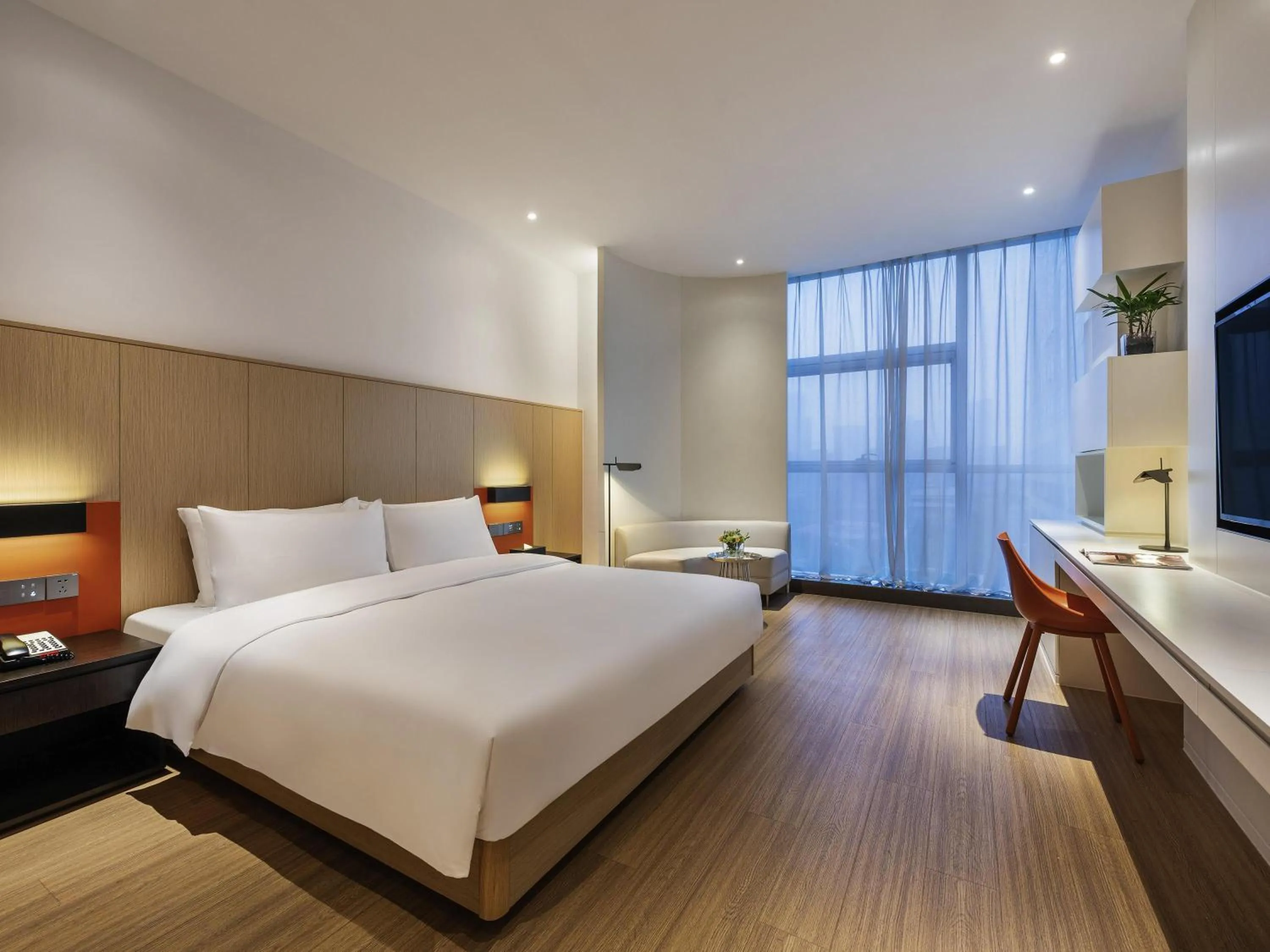 Bedroom, Bed in Mercure Nanjing Olympic EXPO