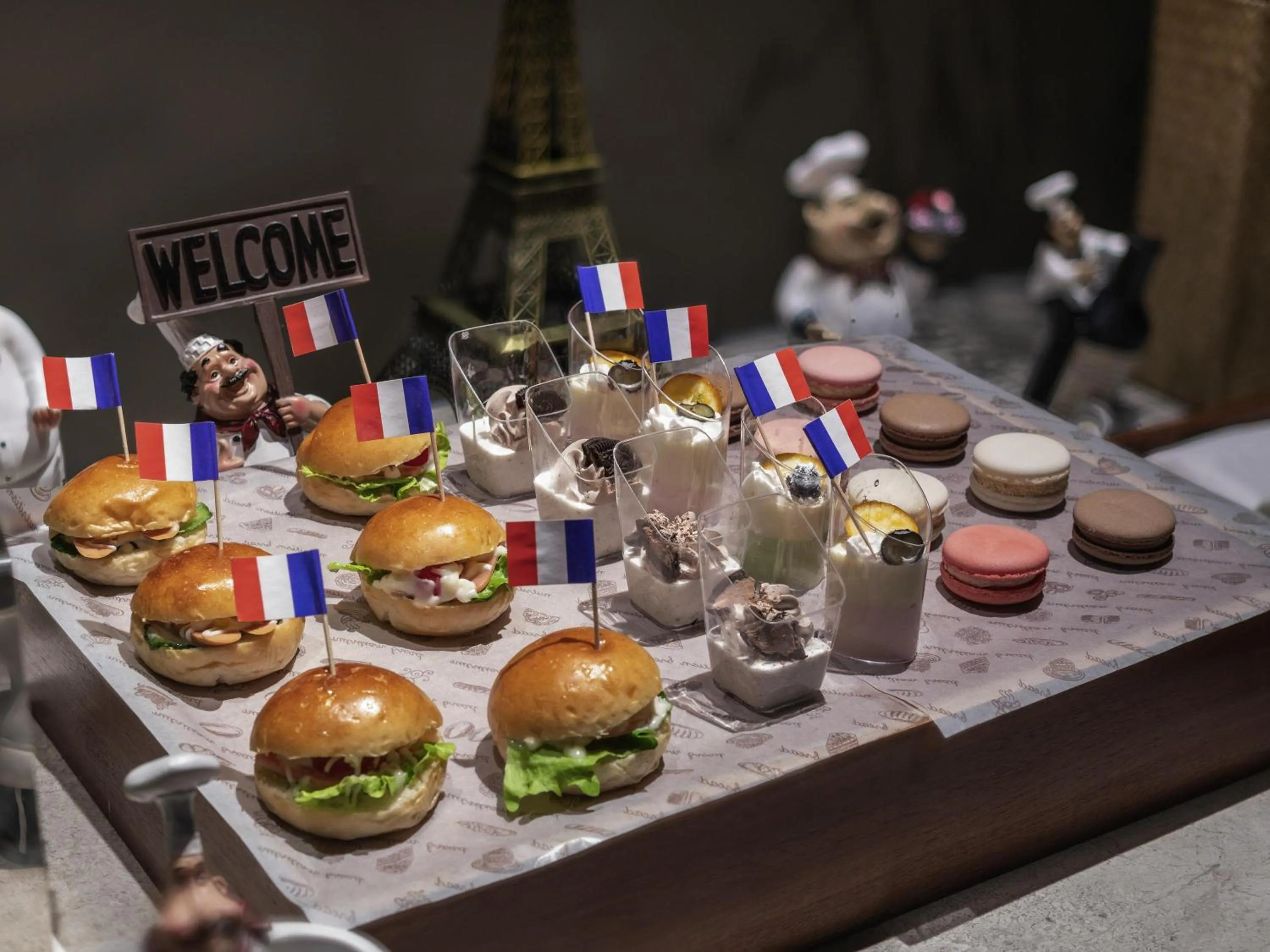 Restaurant/places to eat in Mercure Nanjing Olympic EXPO