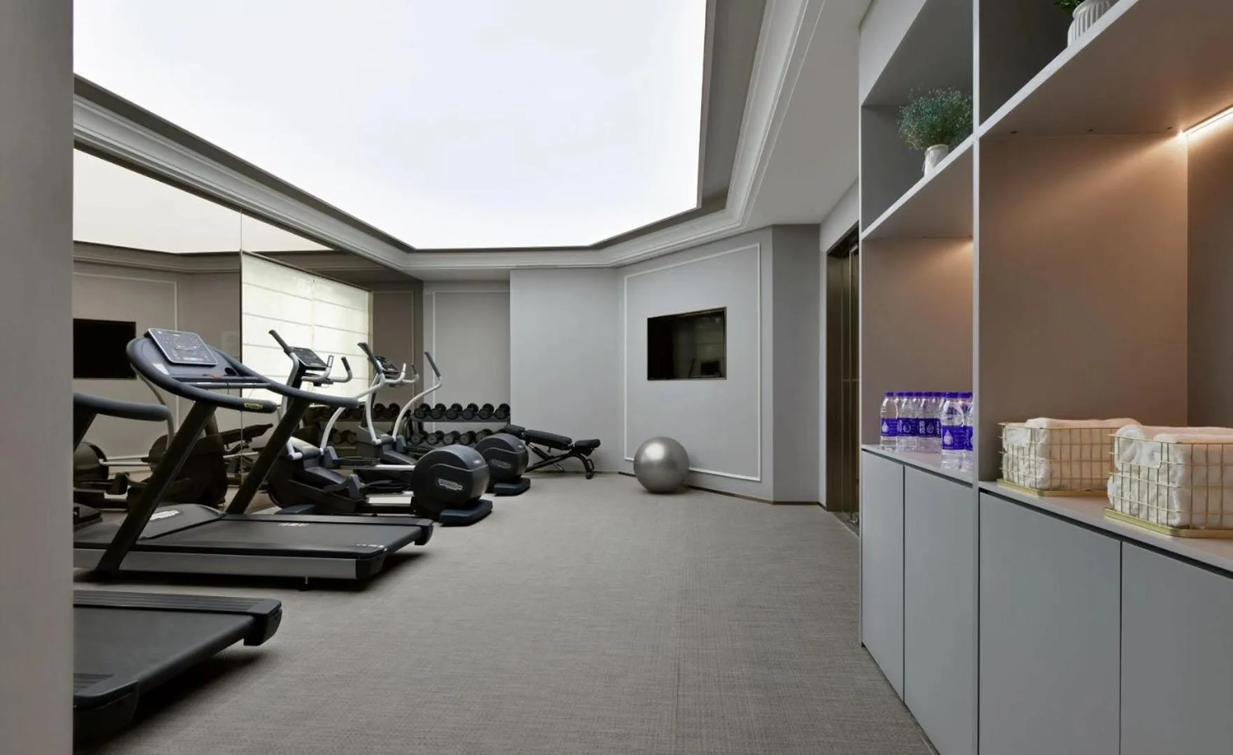Fitness centre/facilities in Mercure Chengdu Jinniu Wanda Plaza