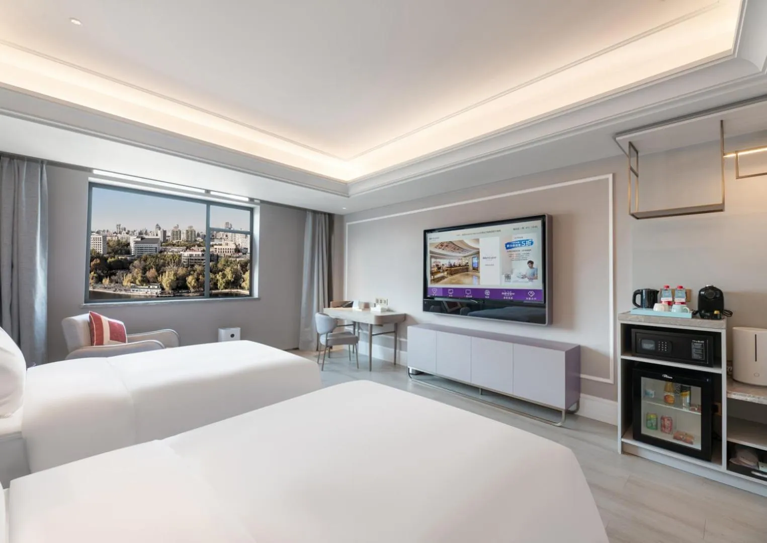 Property building in Mercure Lanzhou Zhengning Road