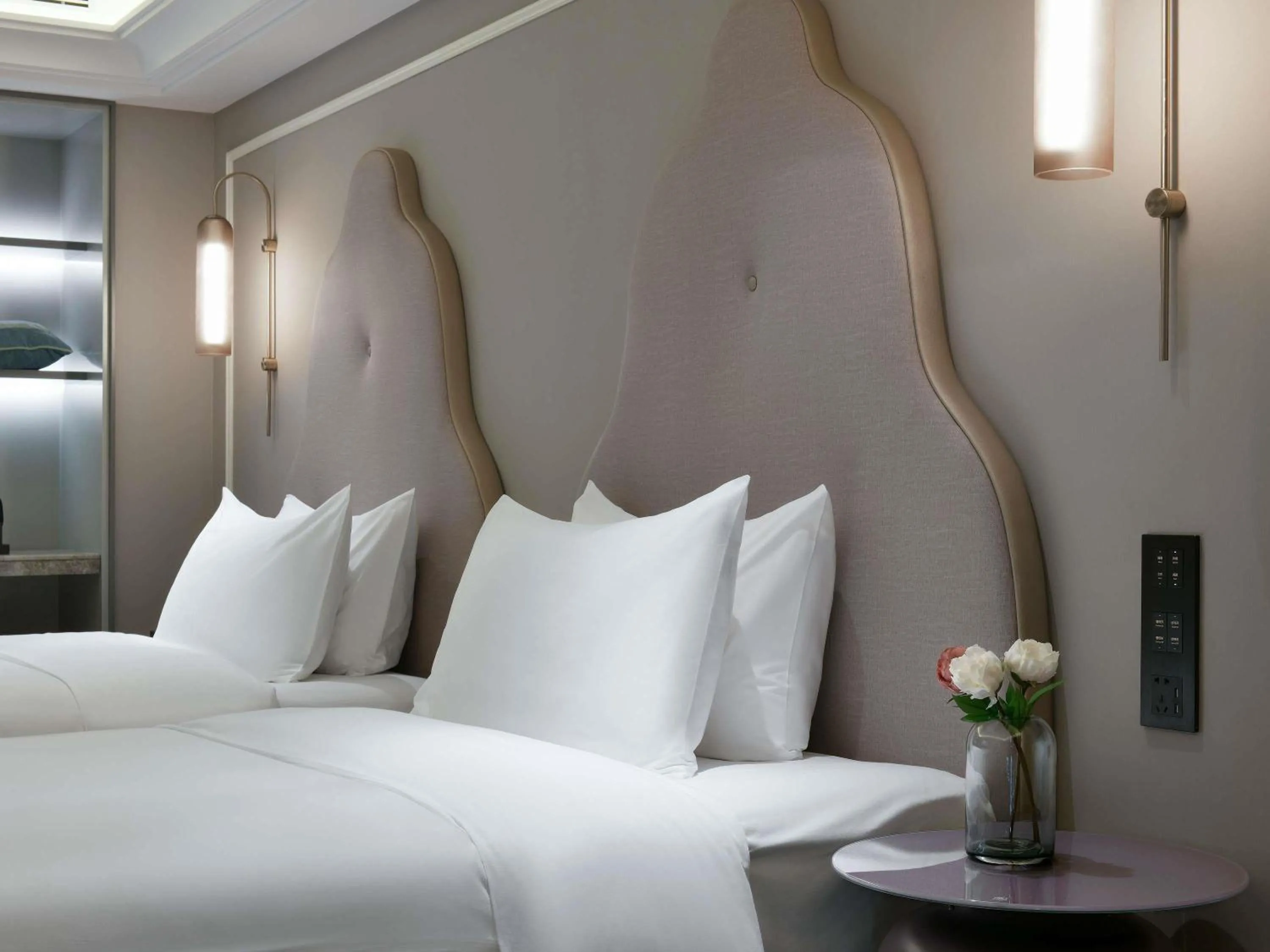 Bedroom, Bed in Mercure Chengdu Jiuyanqiao