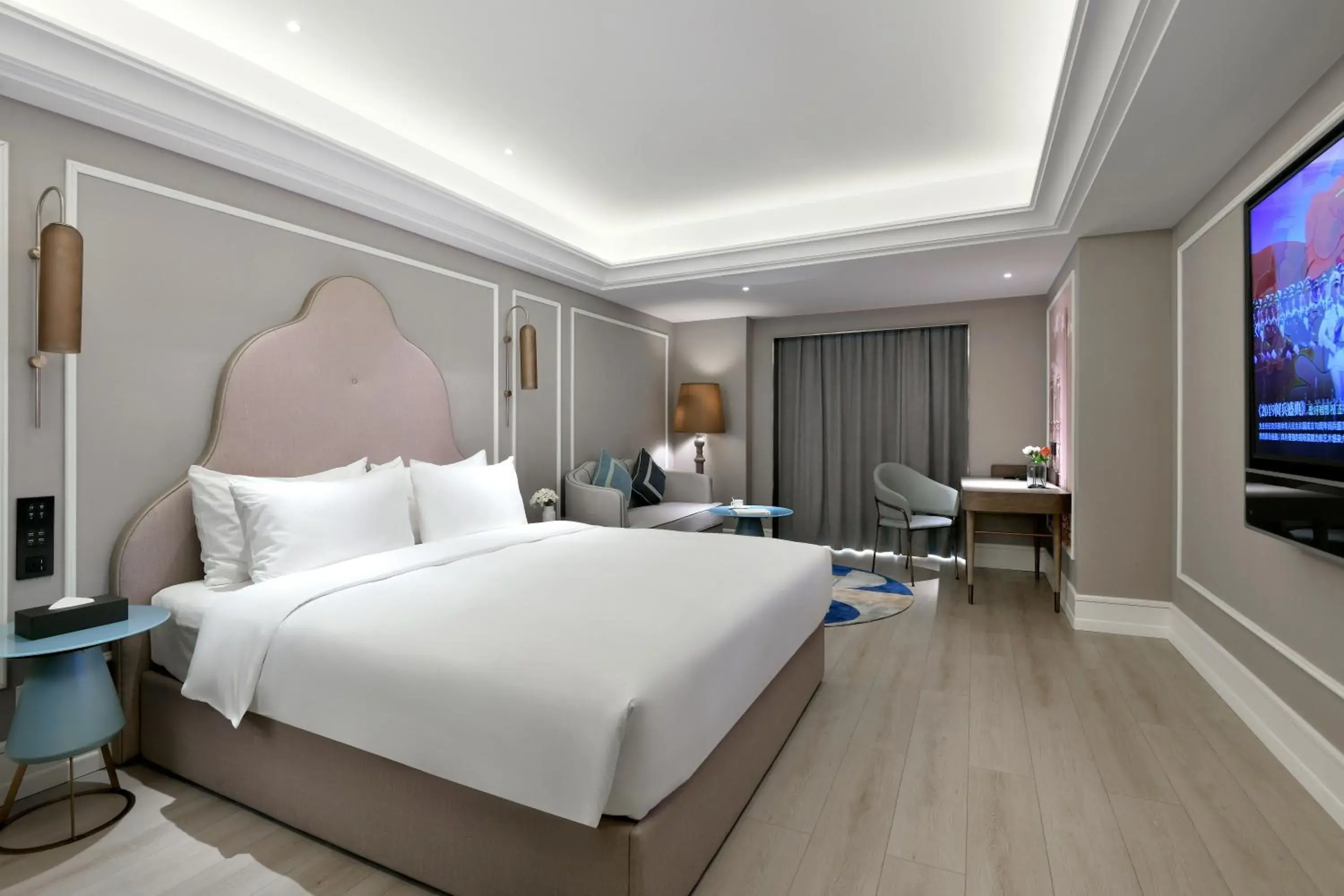 Executive King Suite - single occupancy in Mercure Chengdu Jiuyanqiao Executive King Suite - single occupancy in Mercure Chengdu Jiuyanqiao