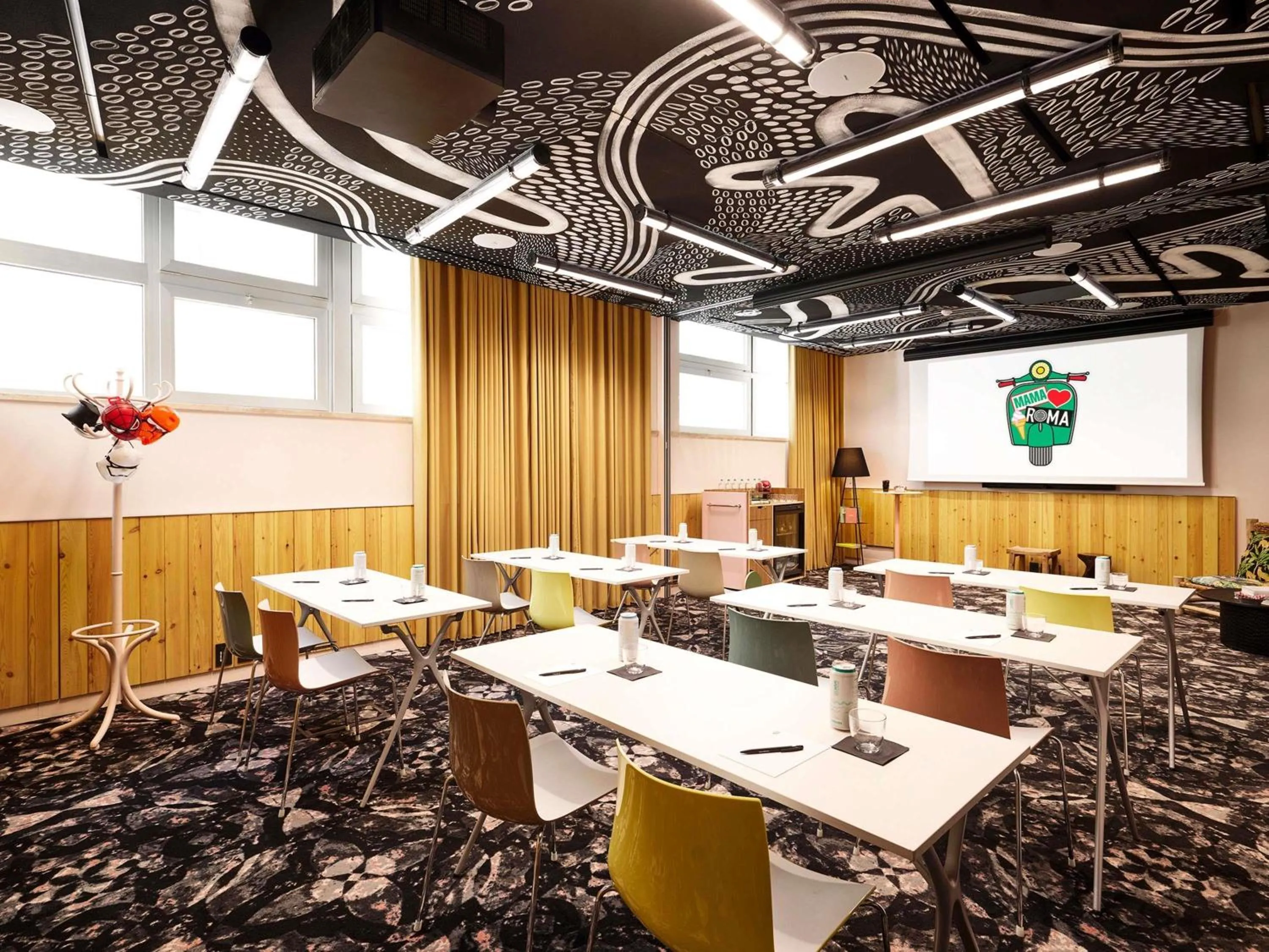 Meeting/conference room in Mama Shelter Roma