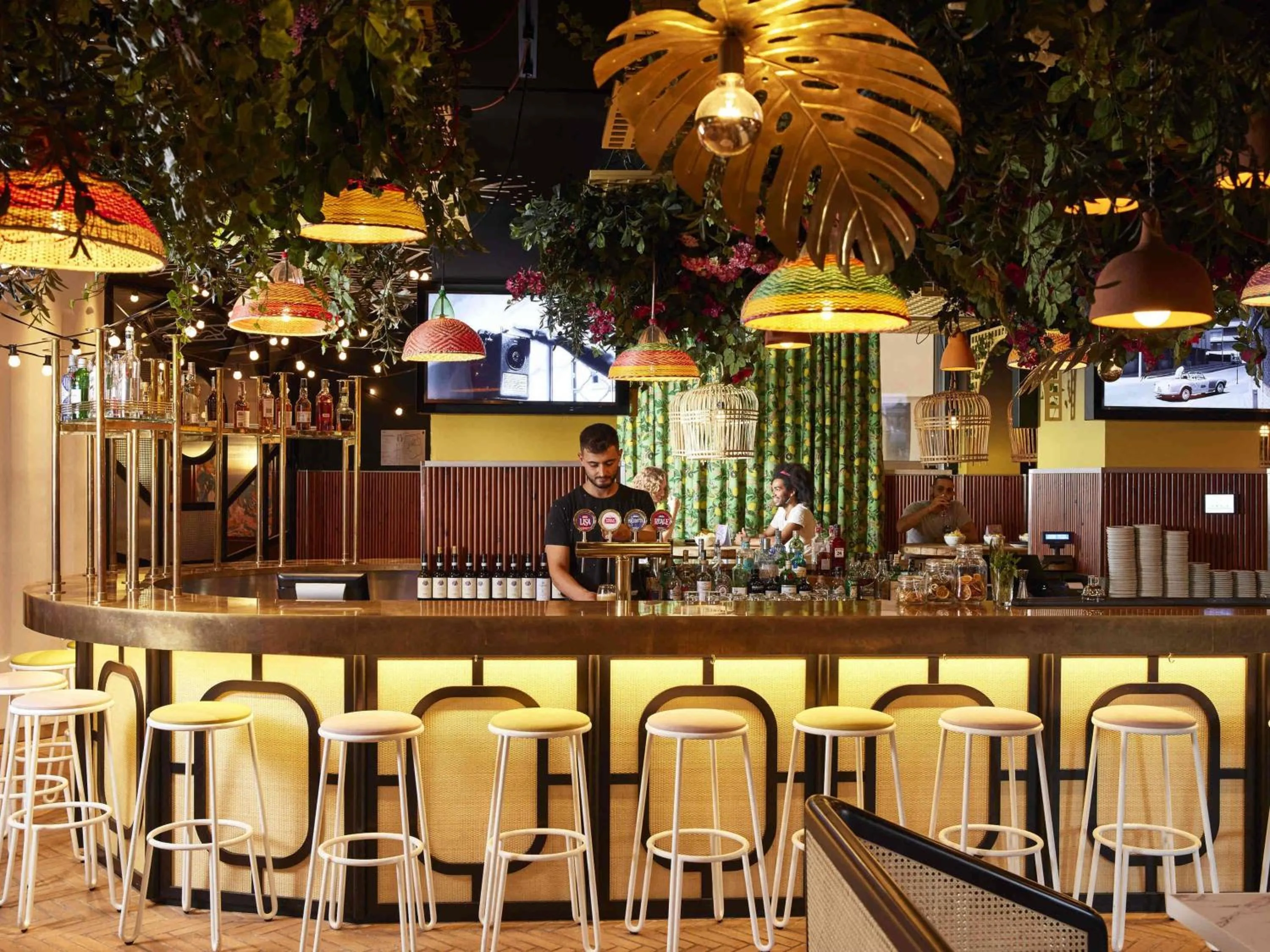 Restaurant/places to eat in Mama Shelter Roma