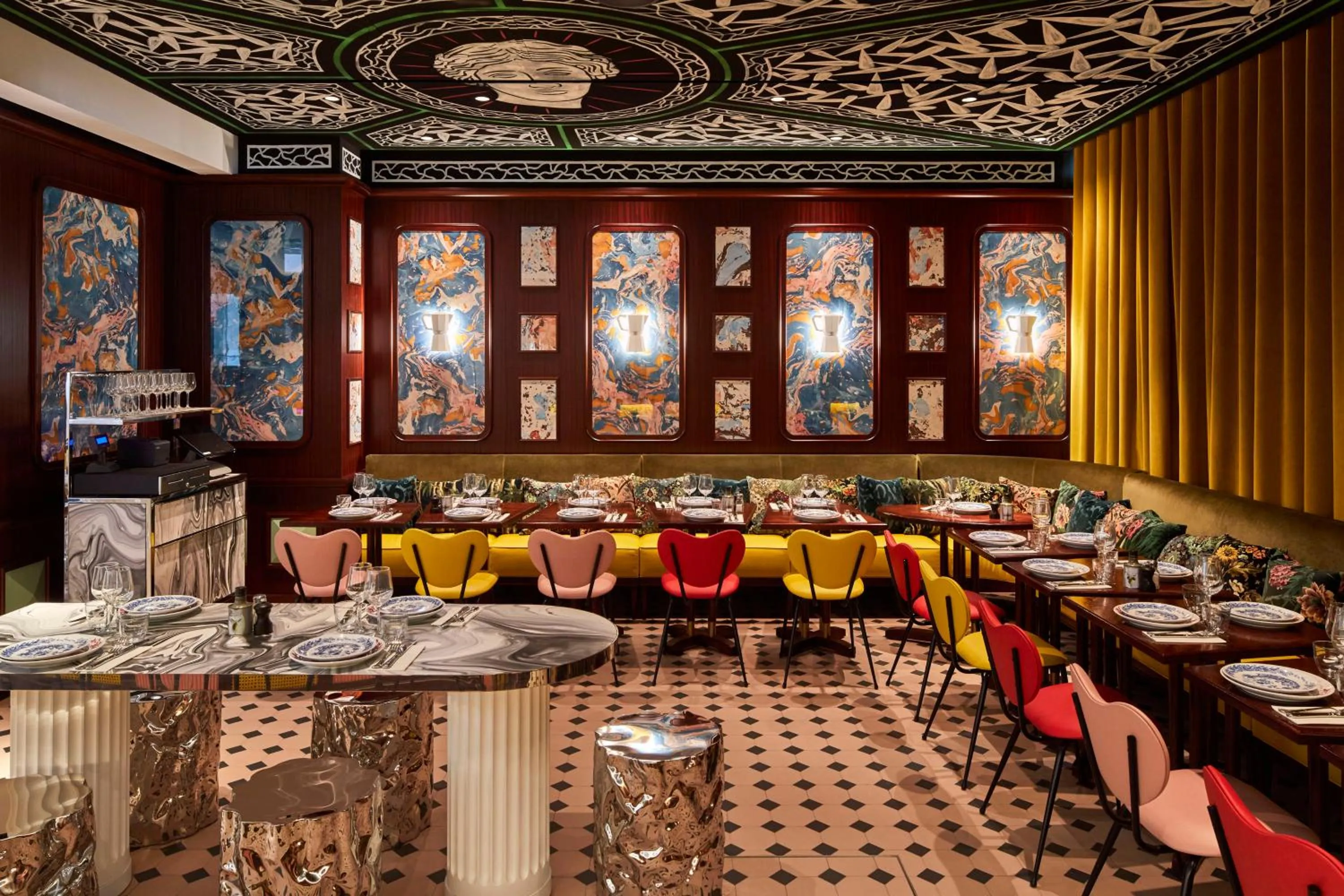 Restaurant/places to eat in Mama Shelter Roma