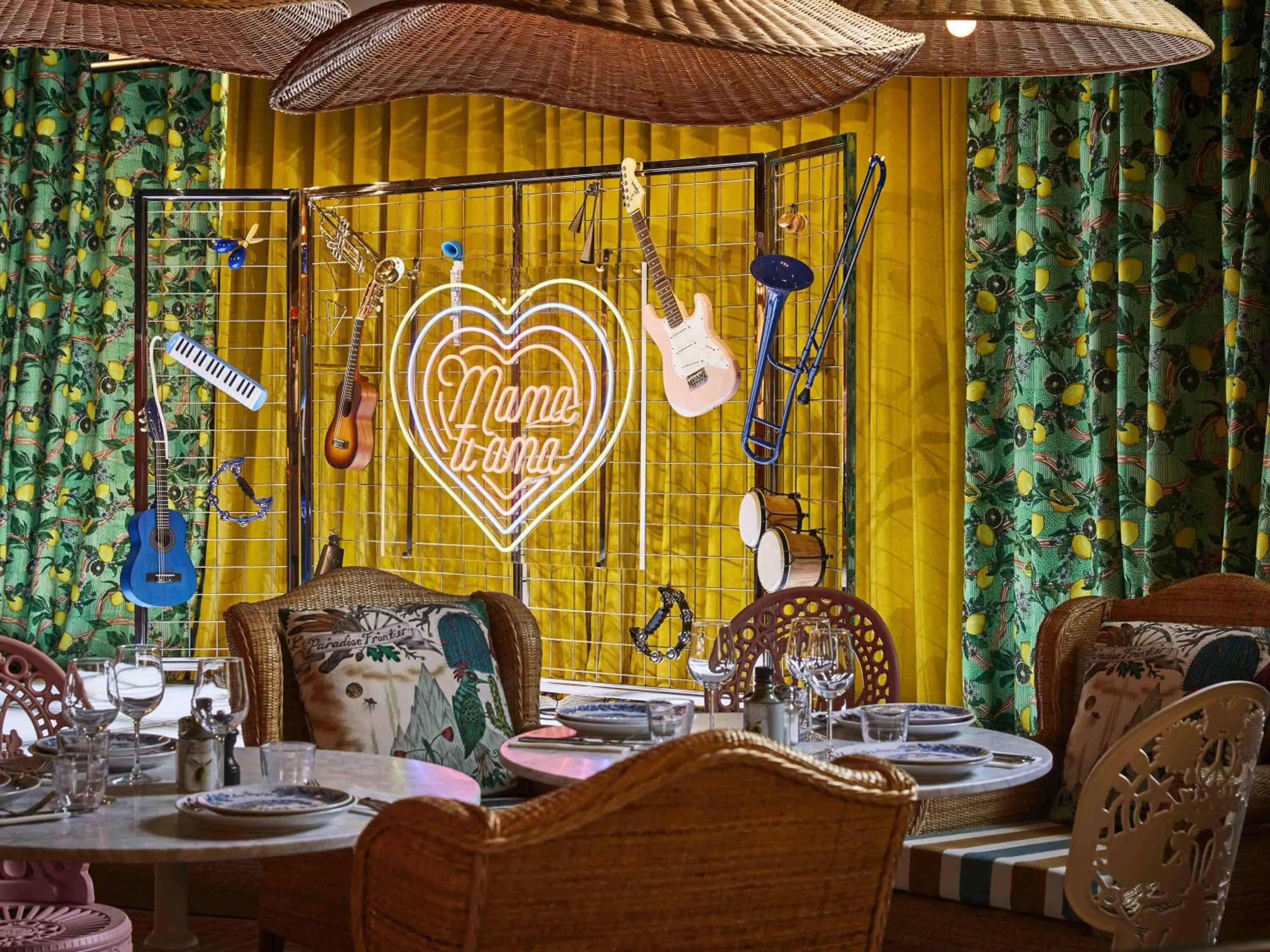 Restaurant/places to eat in Mama Shelter Roma