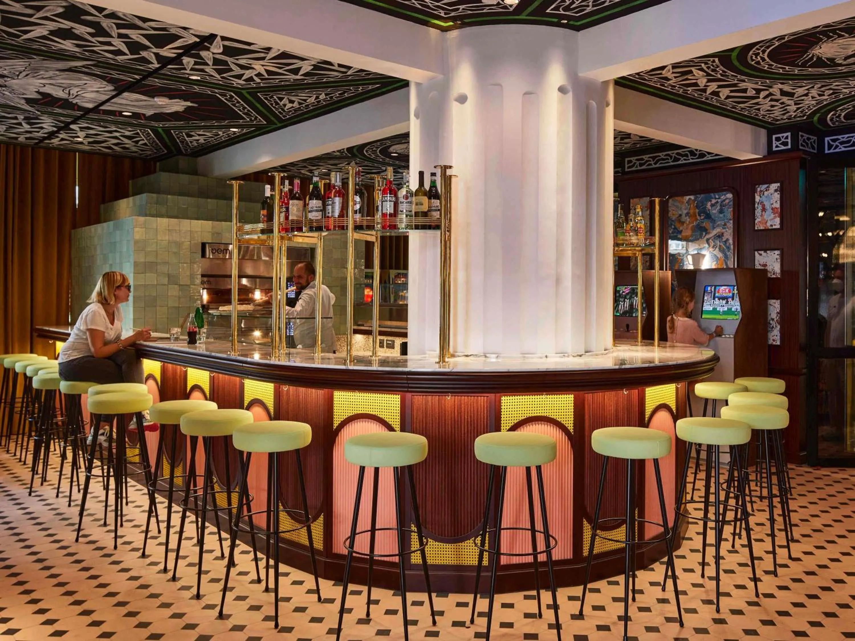 Lounge or bar in Mama Shelter Roma