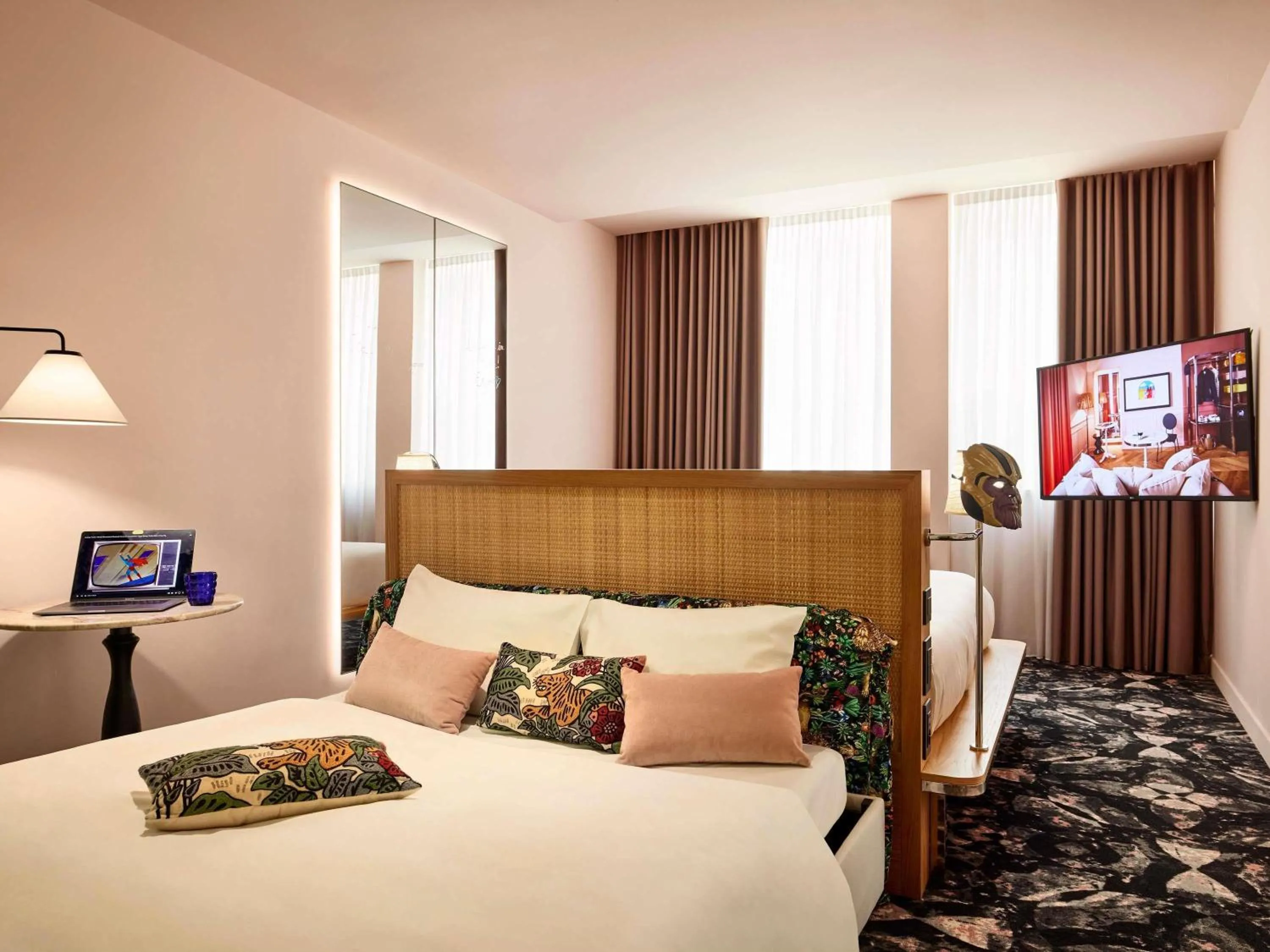 Bedroom, Bed in Mama Shelter Roma