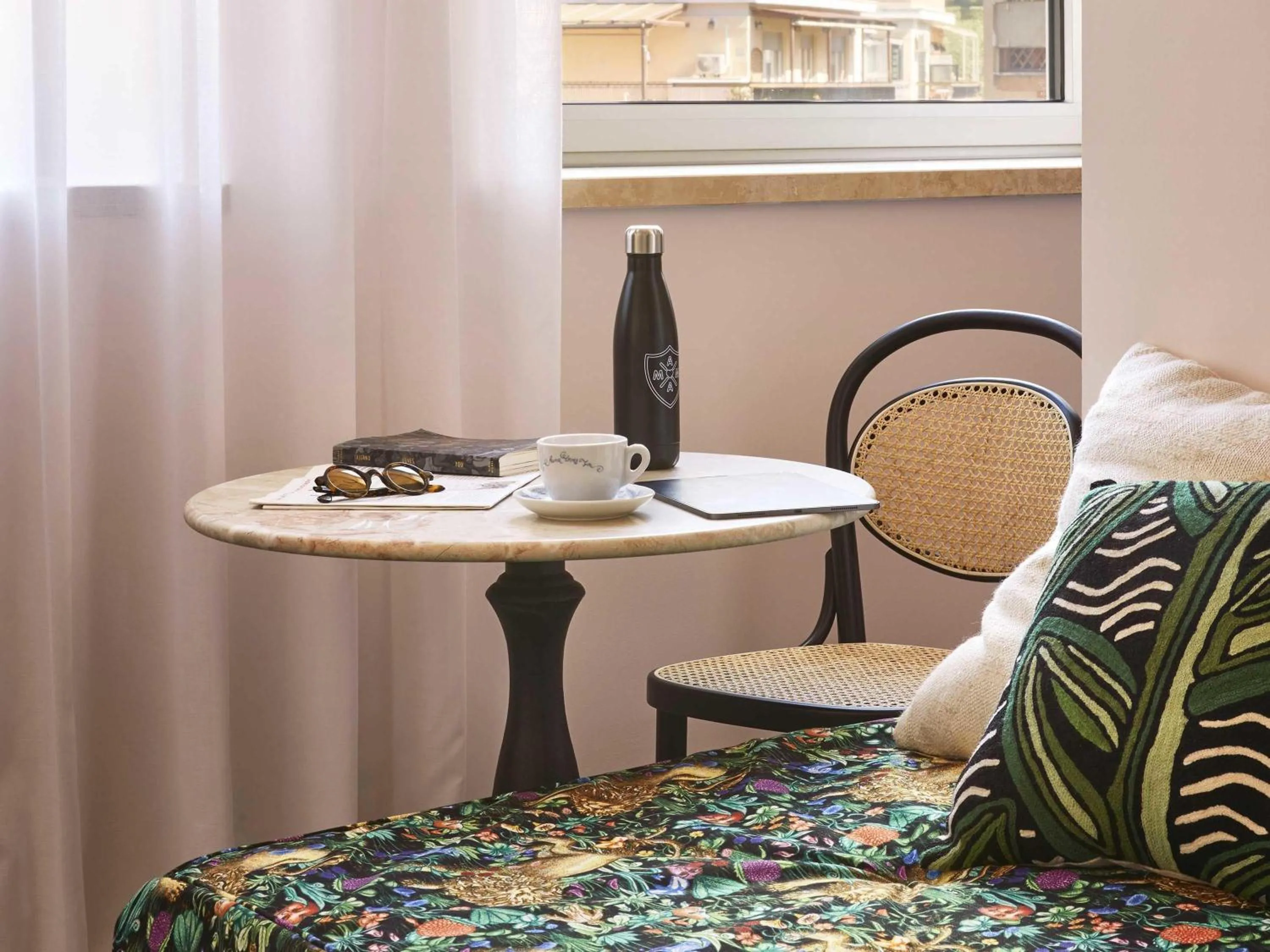 Bedroom in Mama Shelter Roma