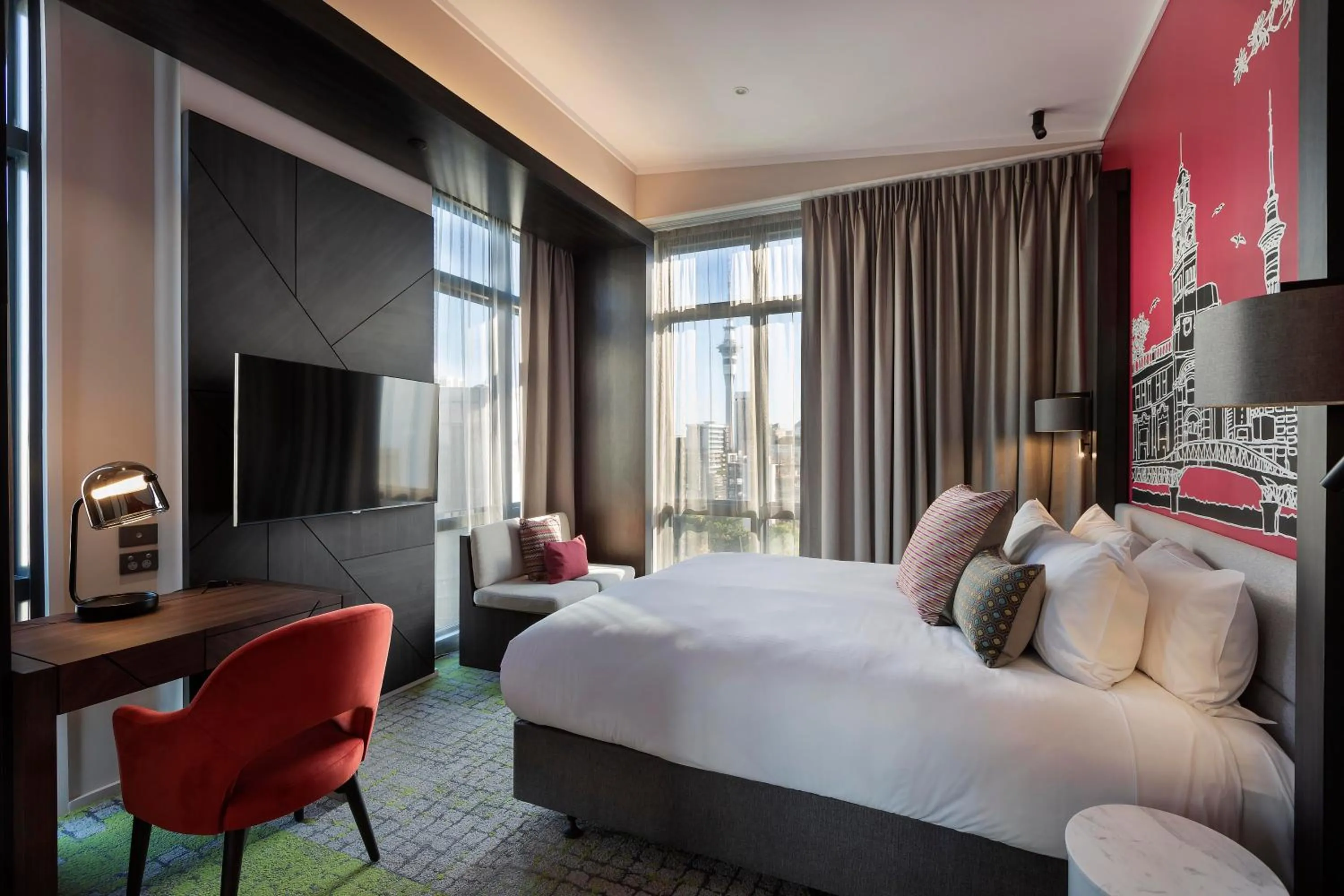 Bedroom, Bed in Mercure Auckland Queen Street