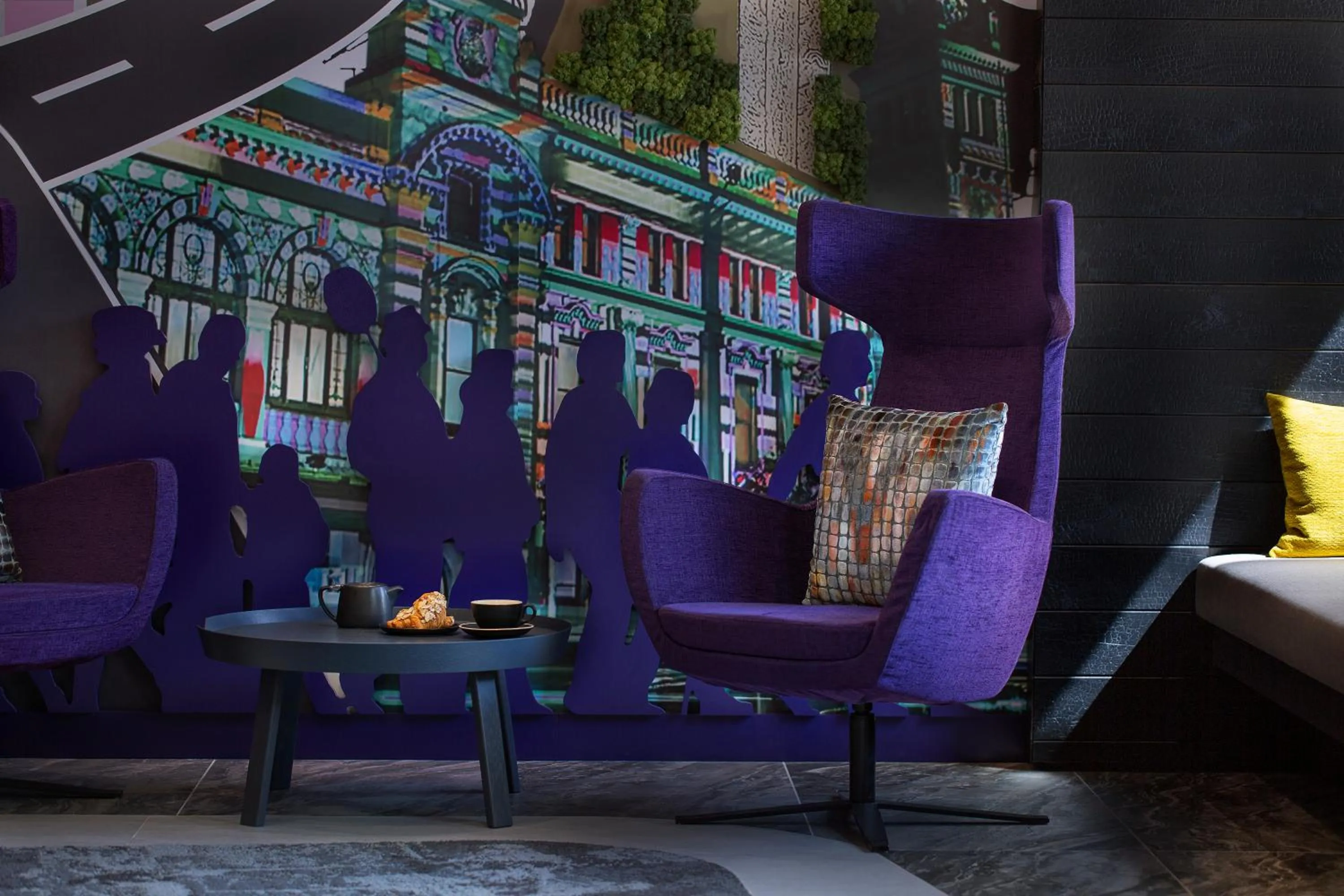 Lobby or reception in Mercure Auckland Queen Street