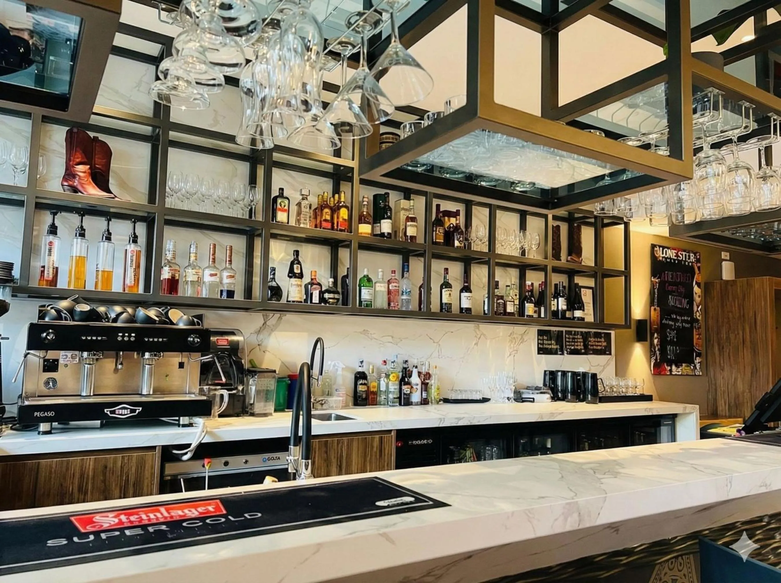 Food and drinks in Mercure Auckland Queen Street