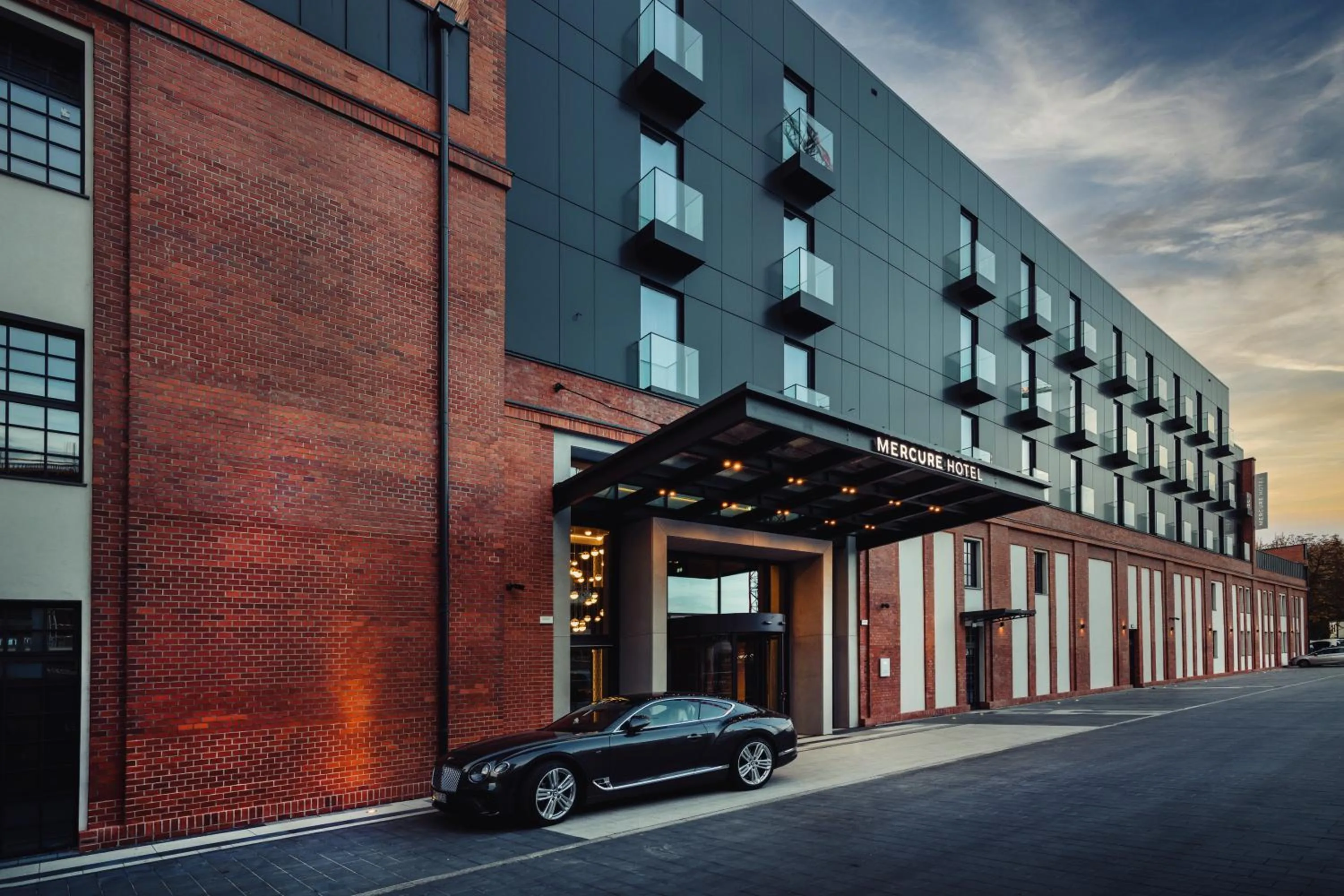 Property building in Mercure Krakow Fabryczna City