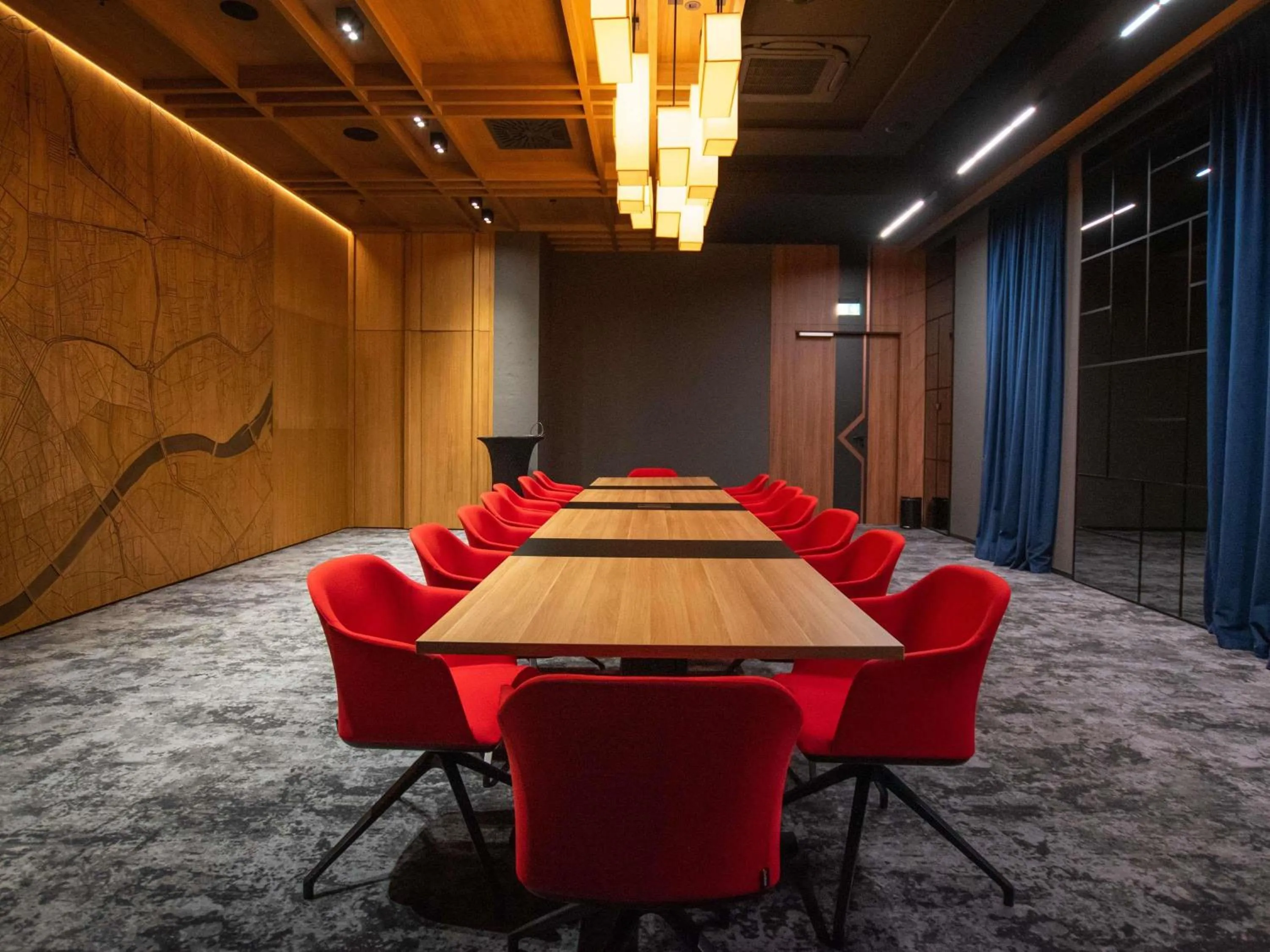 Meeting/conference room in Mercure Krakow Fabryczna City