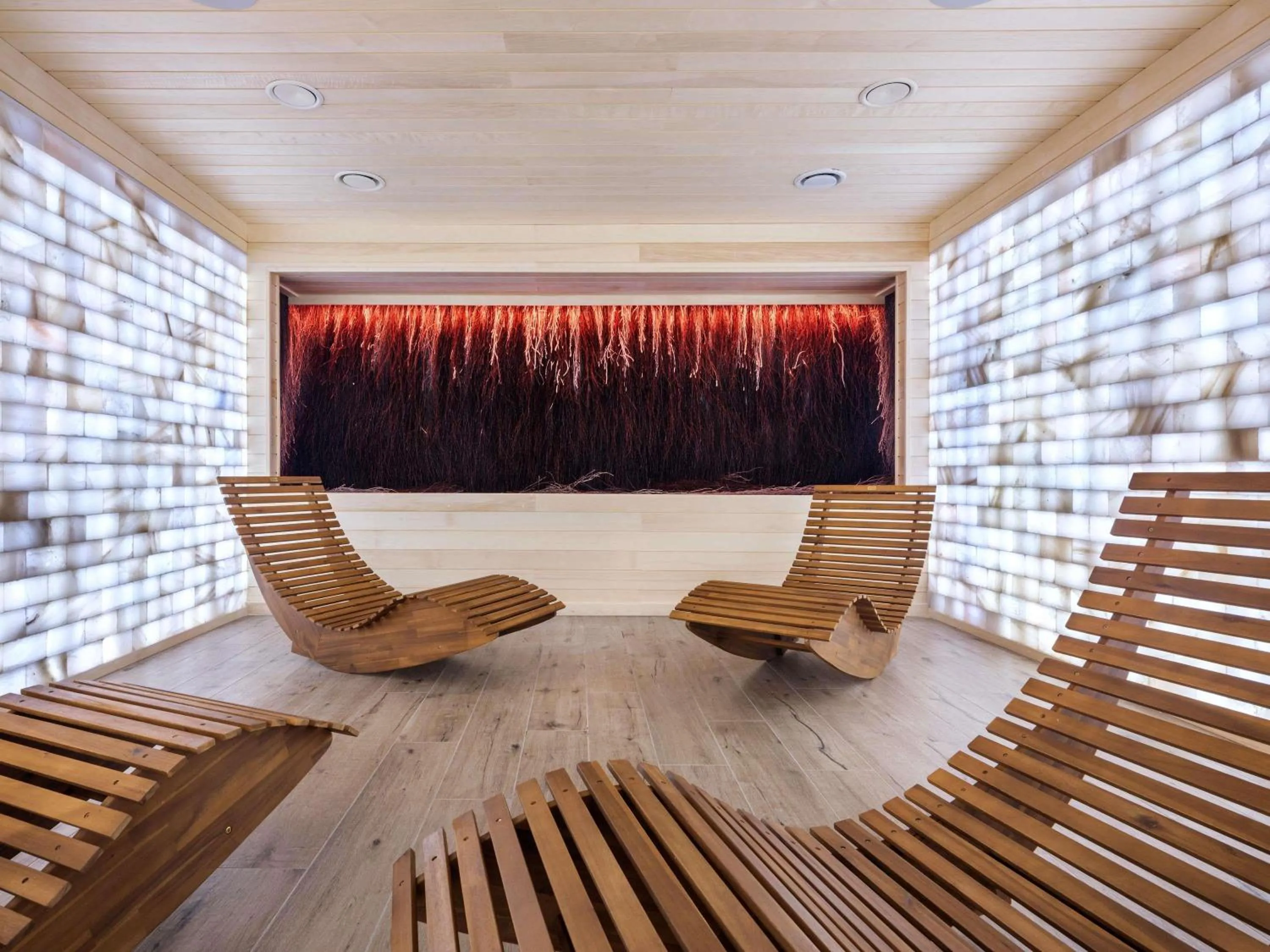 Property building in Mercure Krakow Fabryczna City