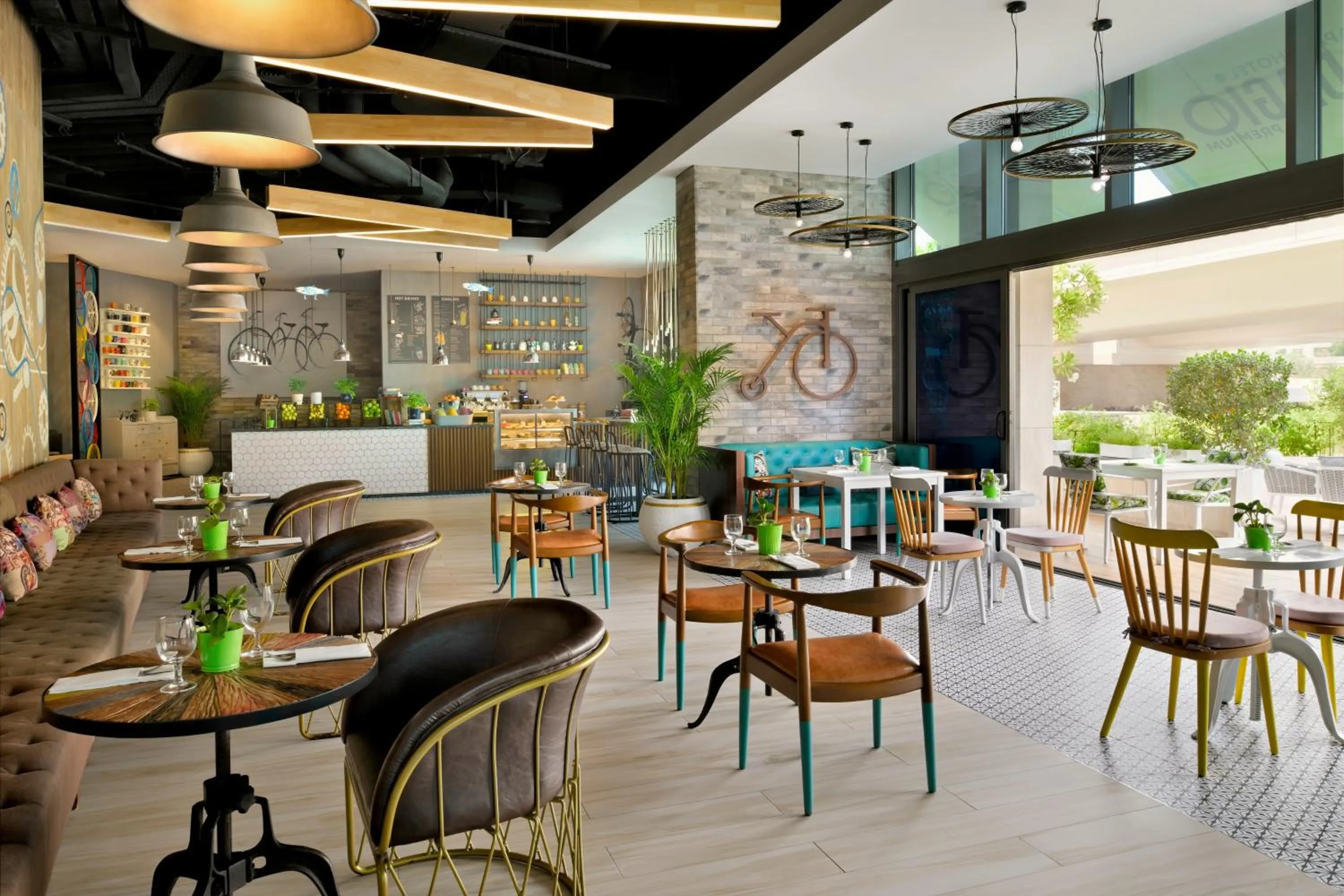 Restaurant/places to eat in Adagio Premium The Palm