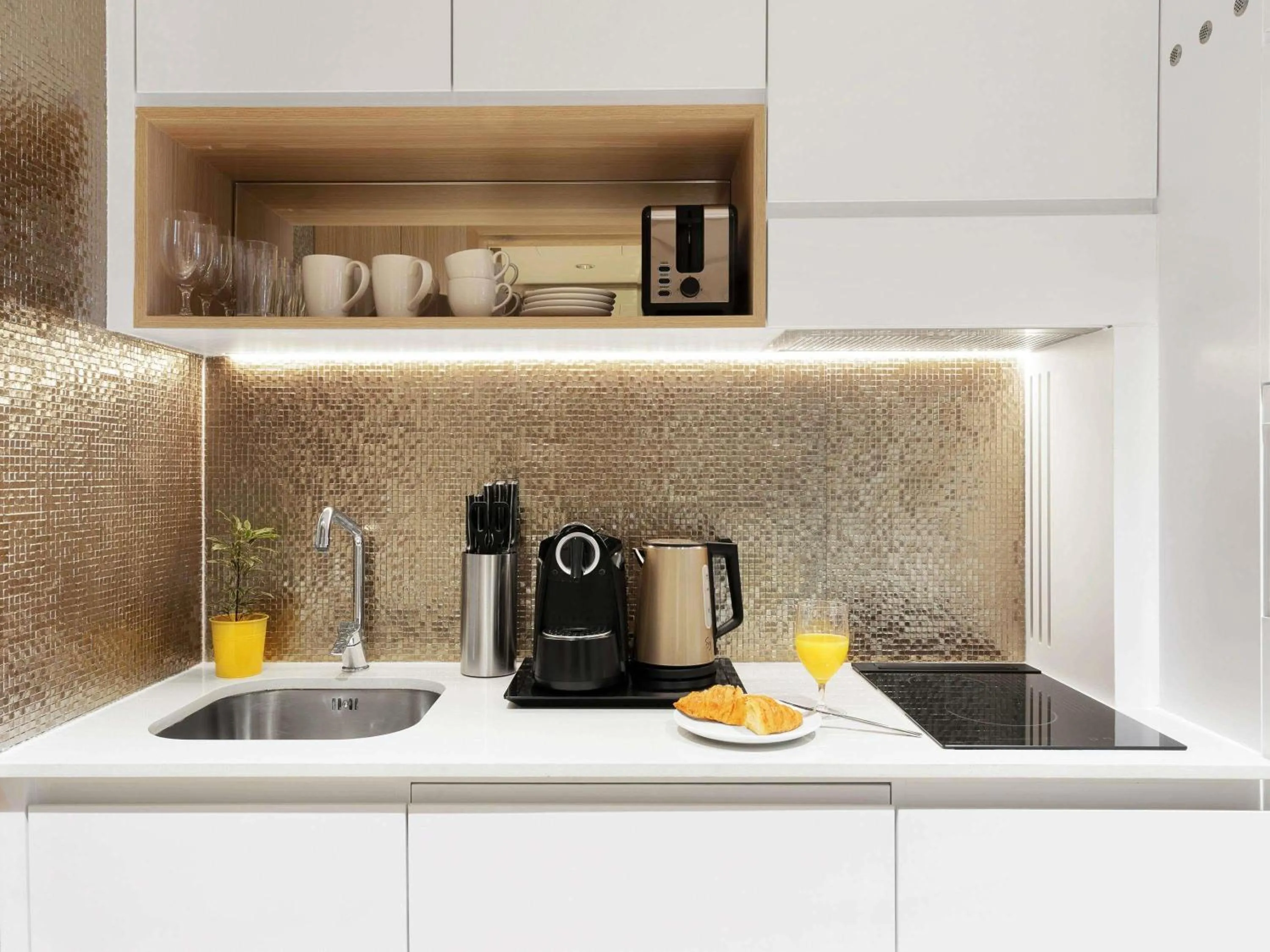 Bedroom in Adagio Premium The Palm