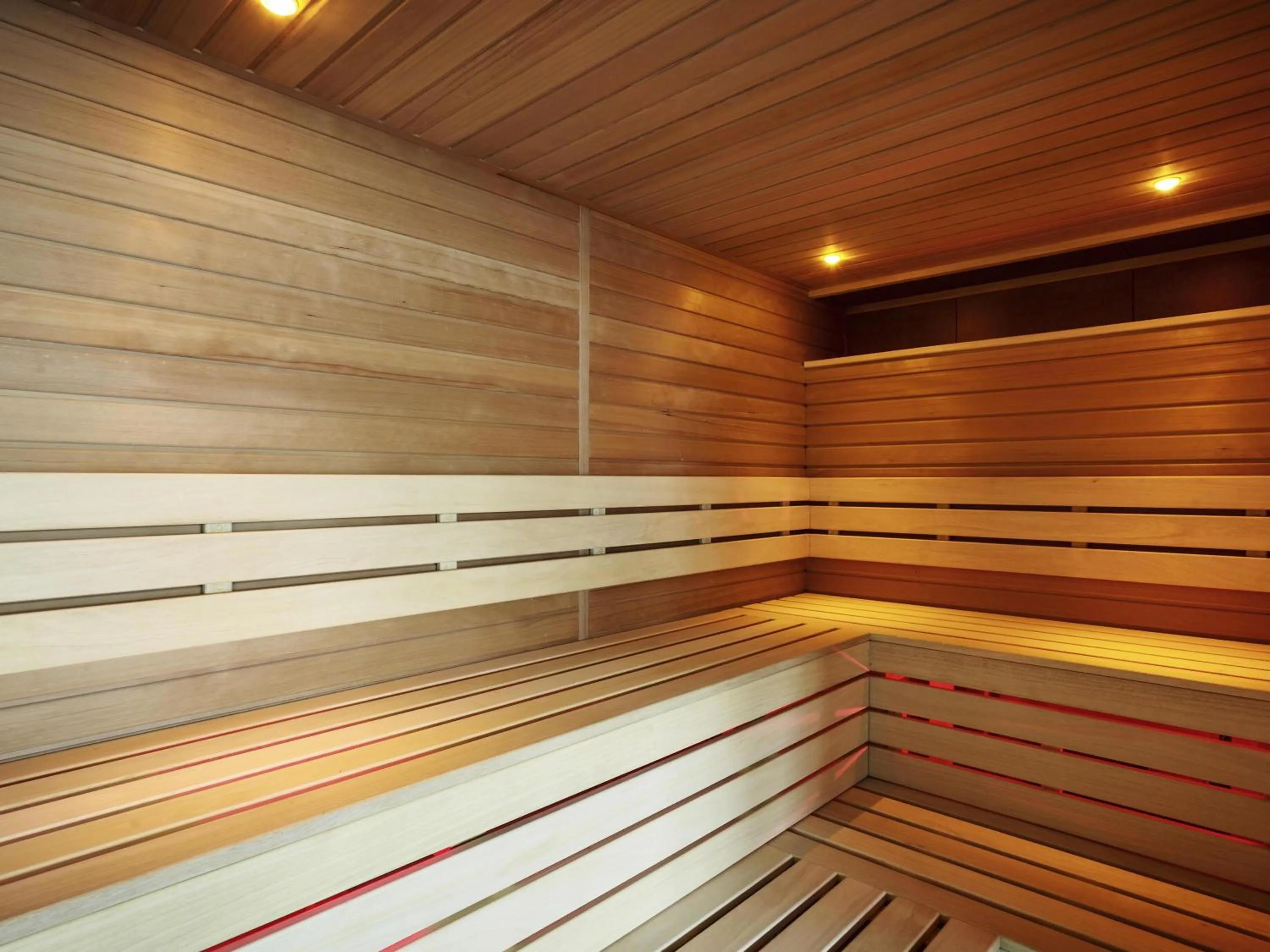 Pool view in Novotel Cambridge North