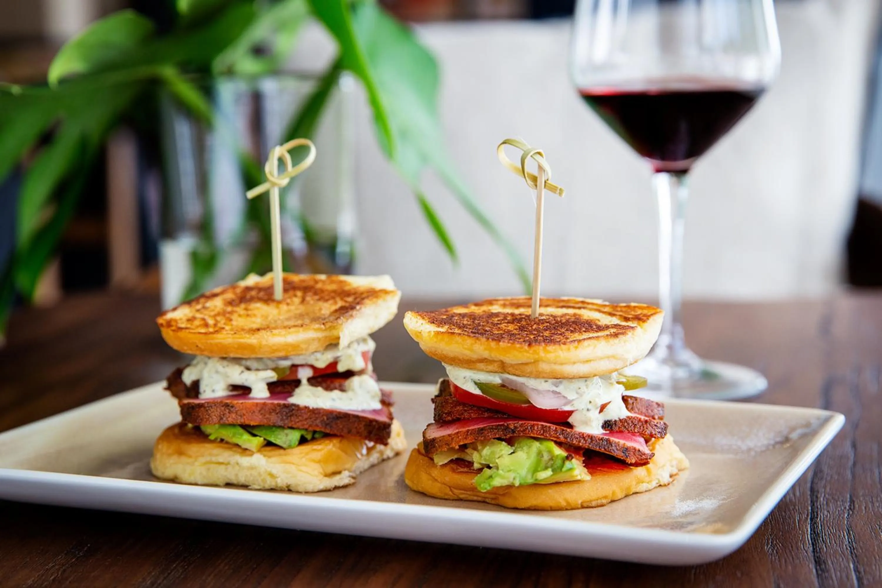 Food and drinks in The Kimpton Shorebreak Fort Lauderdale Beach Resort