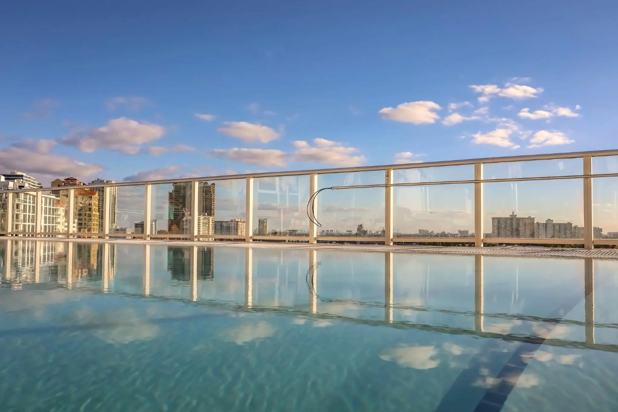 Property building in The Kimpton Shorebreak Fort Lauderdale Beach Resort