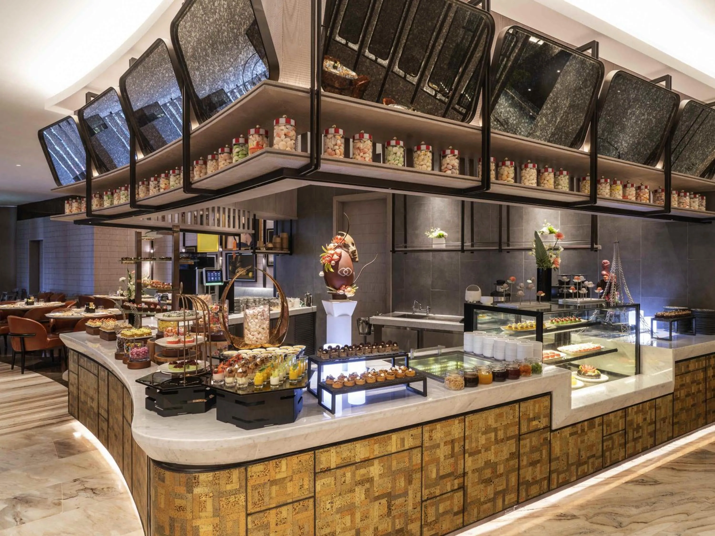 Restaurant/places to eat in Sofitel Hangzhou Yingguan-Olympic Center Hotel