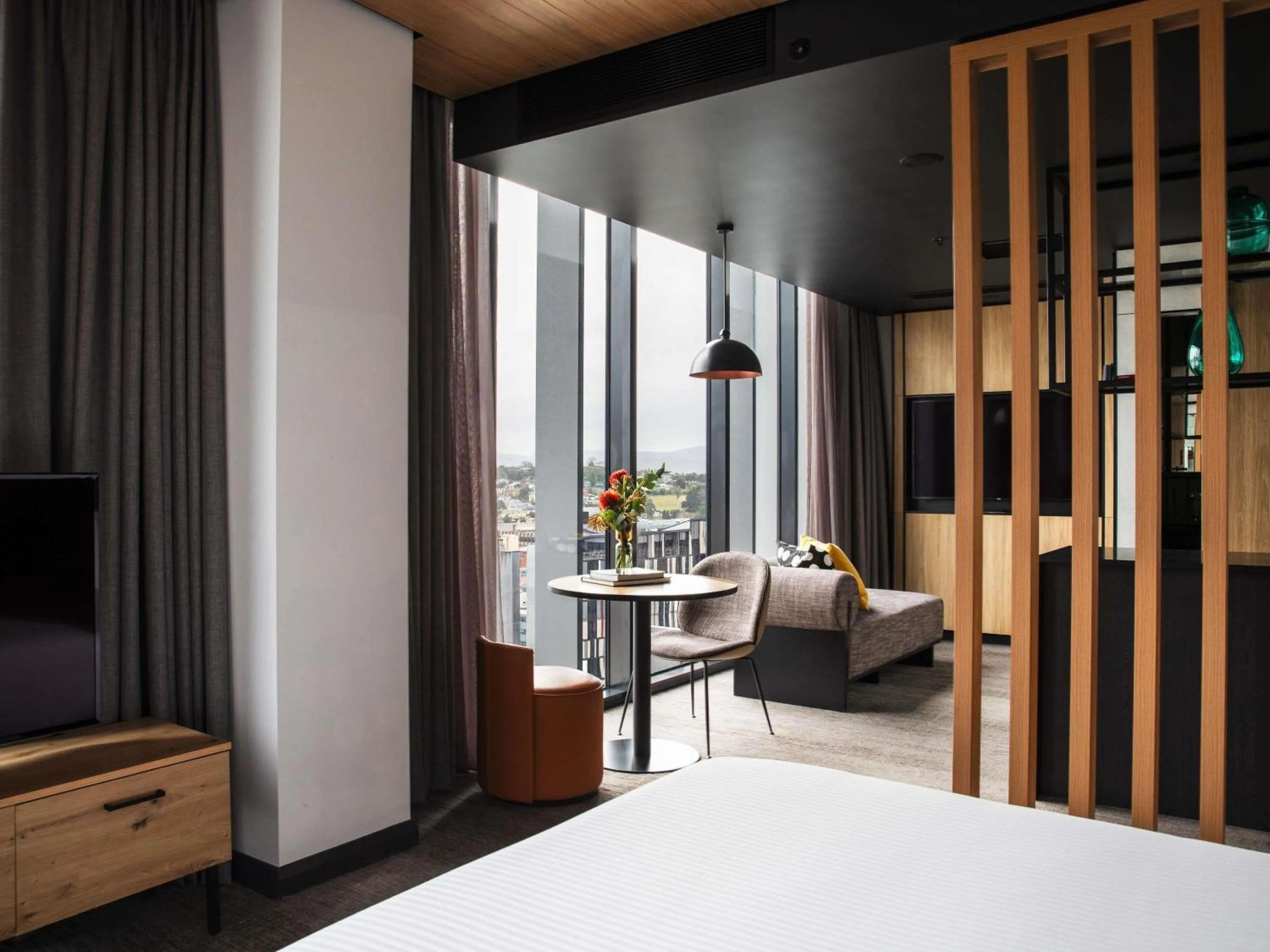 Bedroom, Bed in Mövenpick Hotel Hobart