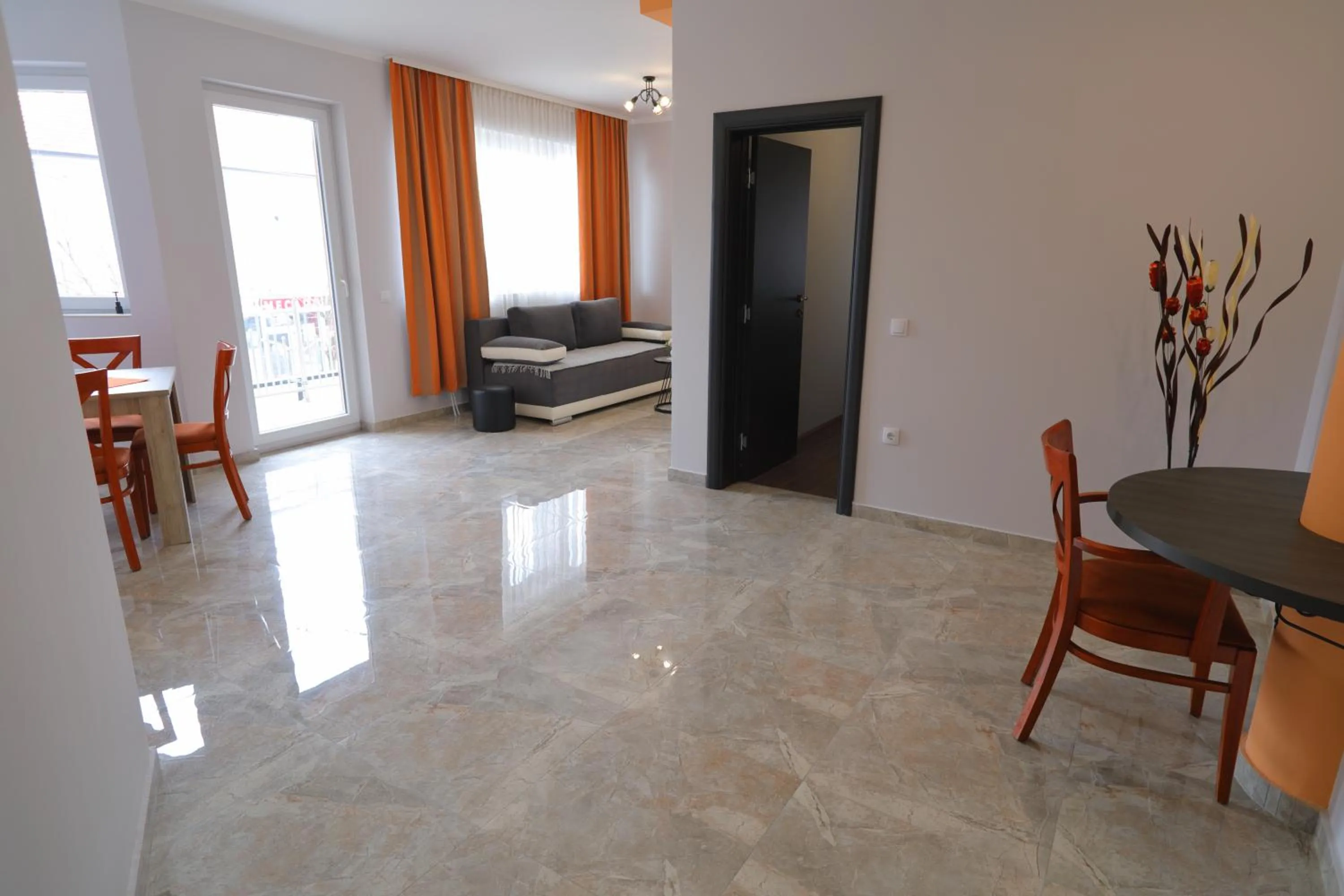 Living room, Bed in Fenix Apartments