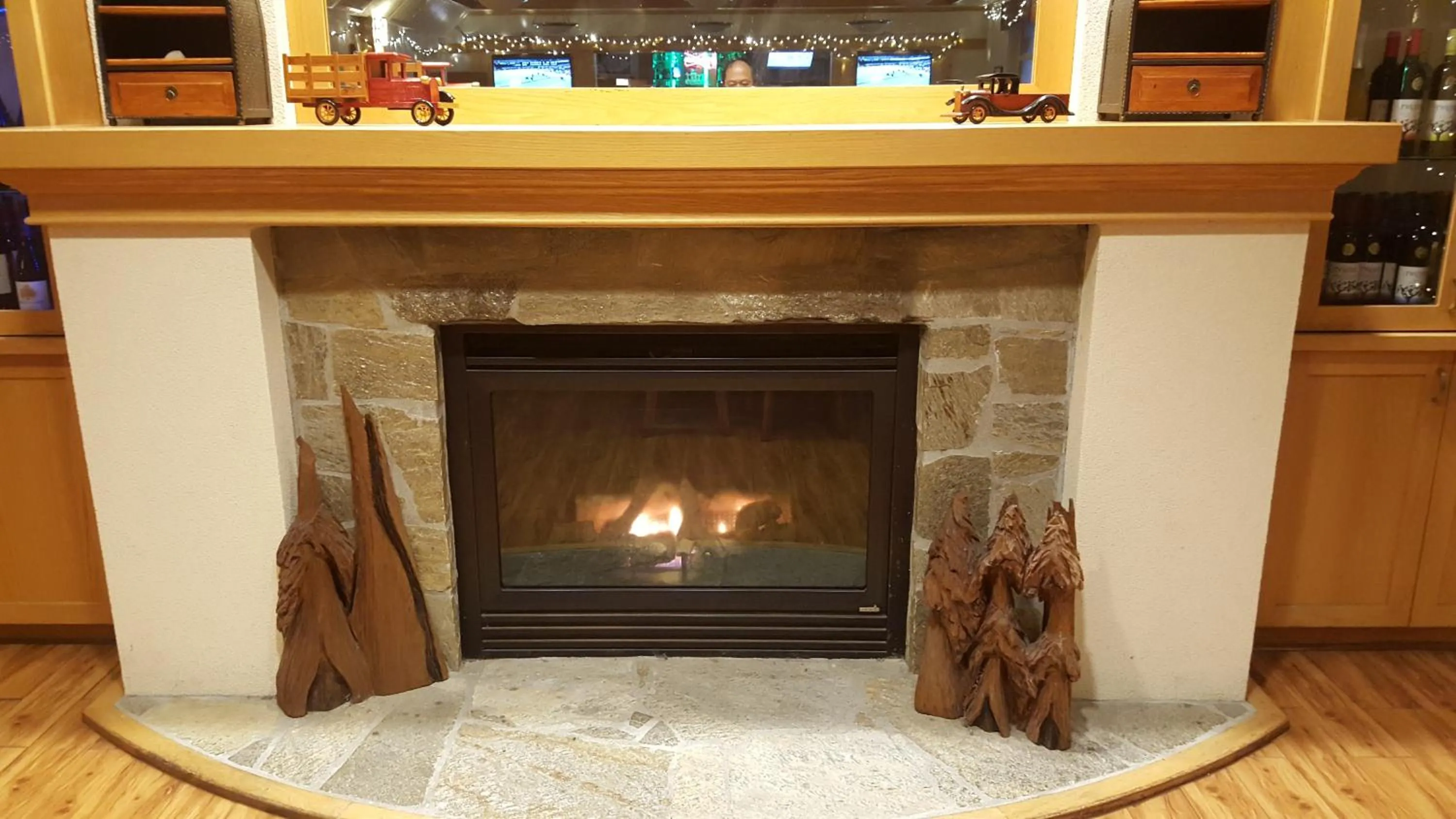 Decorative detail in Oceanfront Lodge