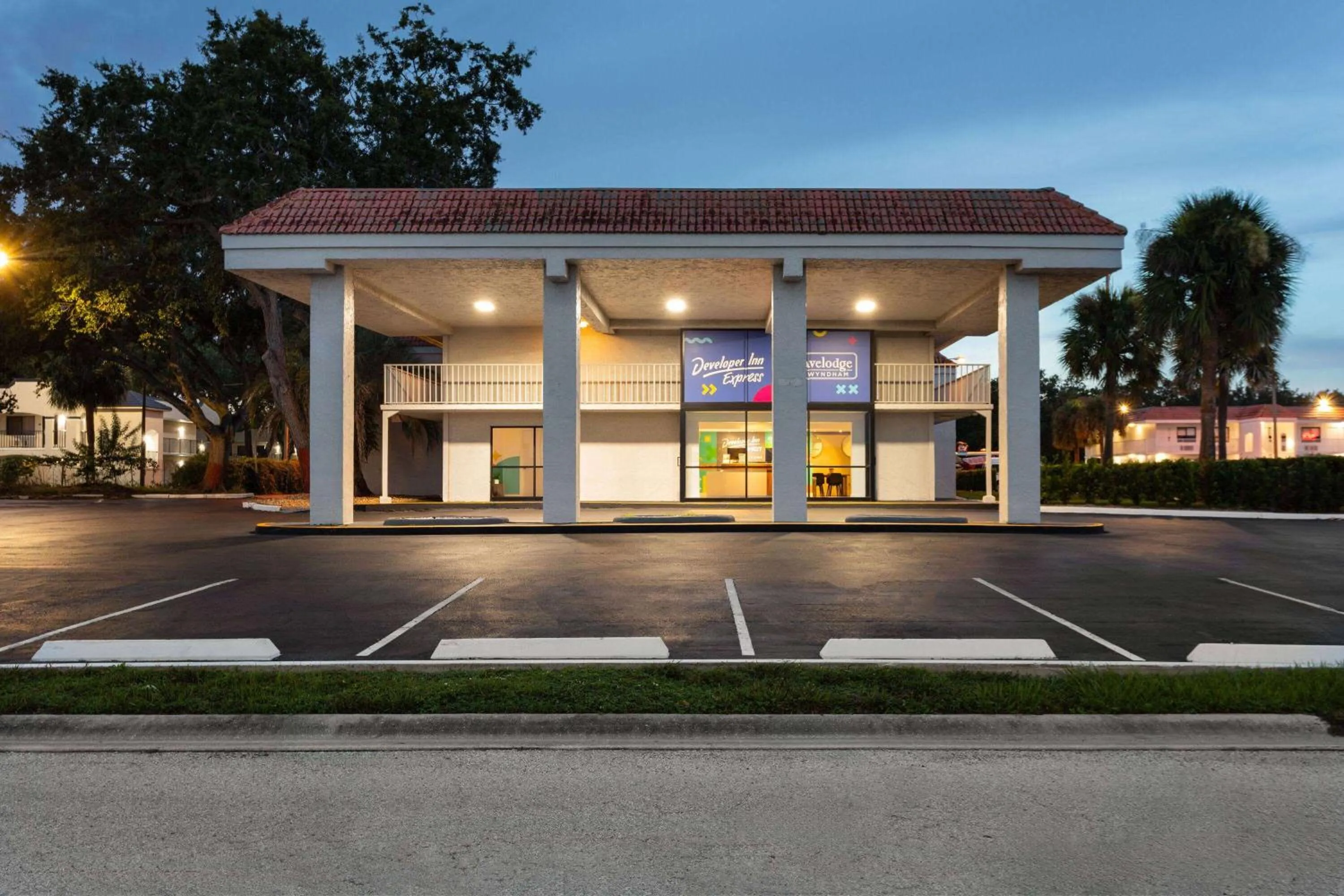 Property building in Travelodge by Wyndham Orlando Lake Buena Vista South